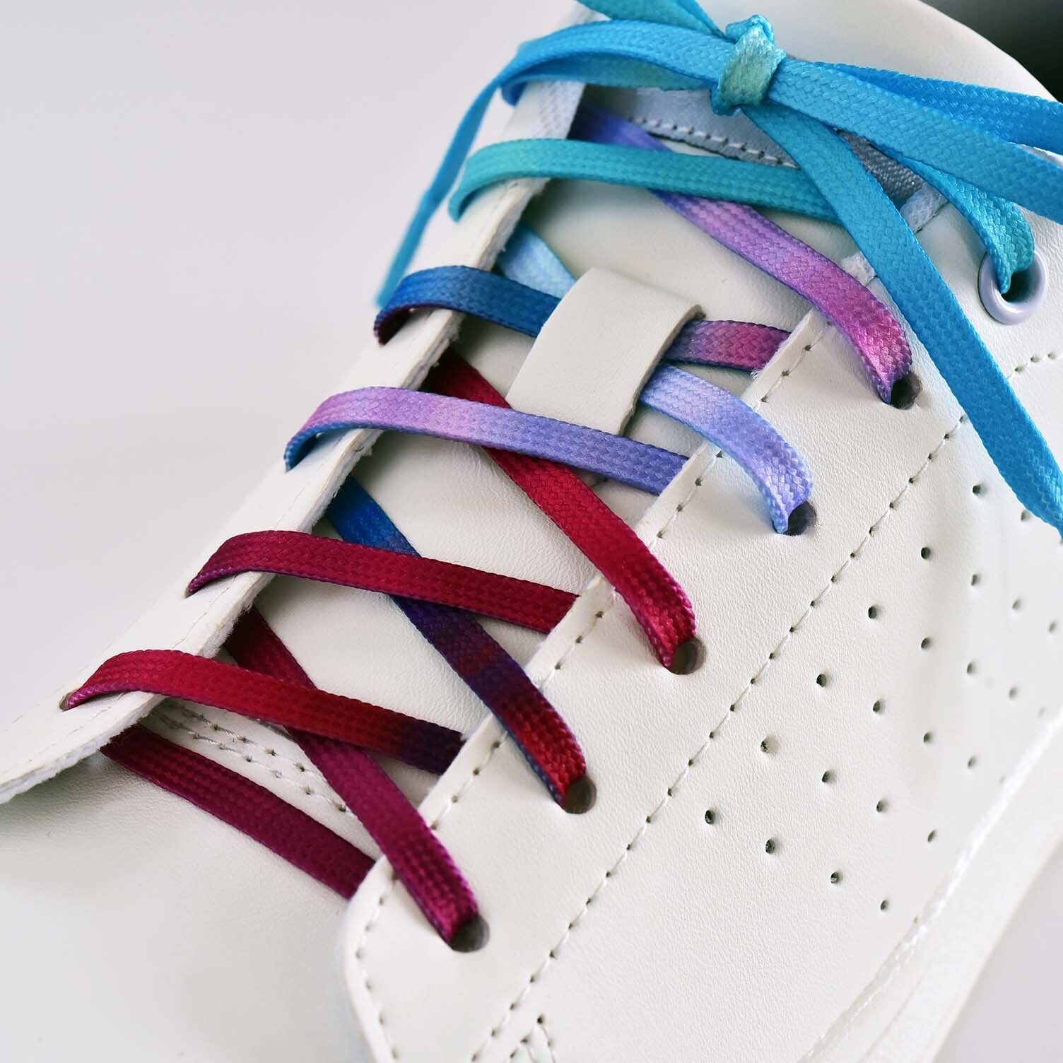 韓国 光る靴紐 オフホワイト シューレース くつひも 長さ100cm