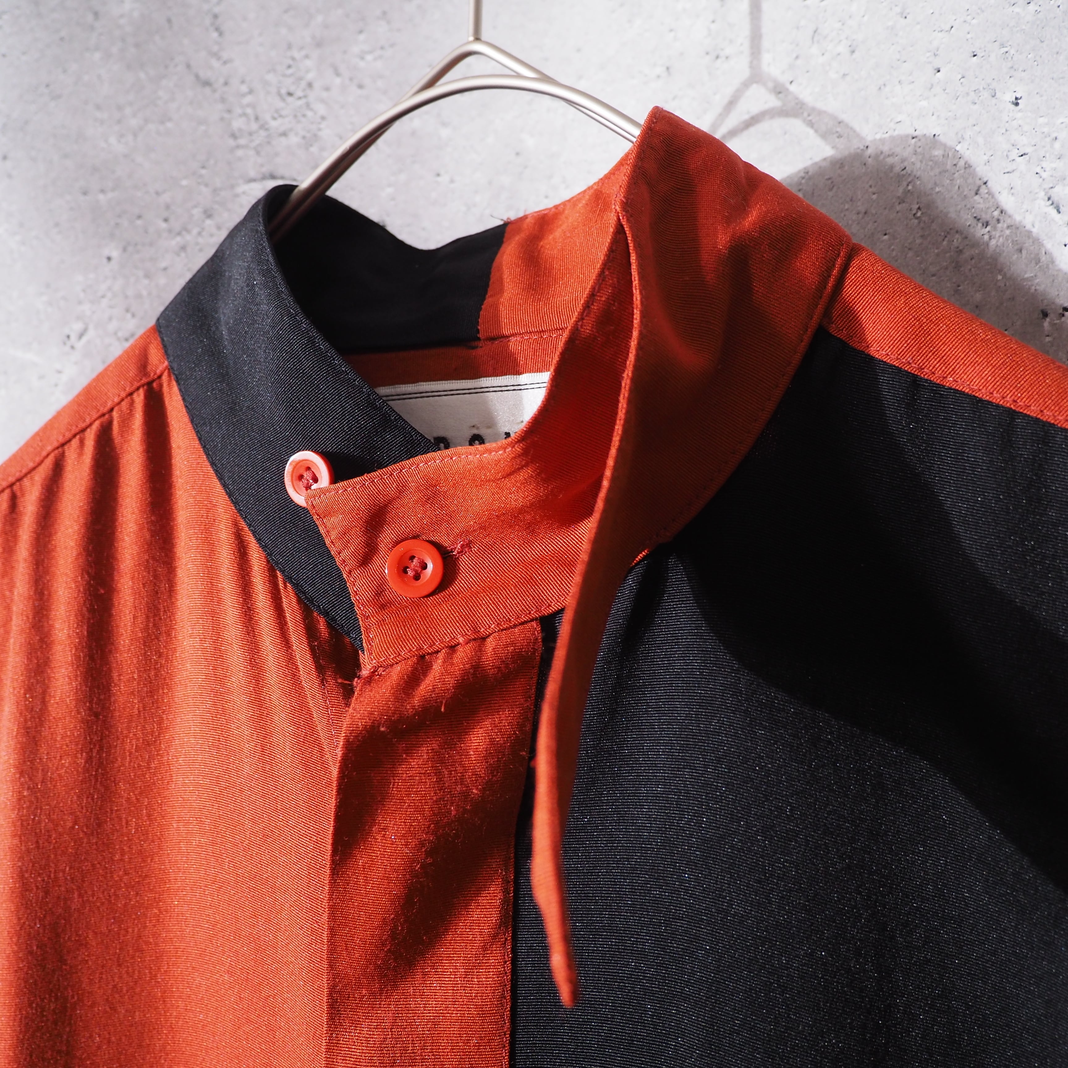 1990s " Pronti " Bi color × Embbossed vintage Band callar shirt