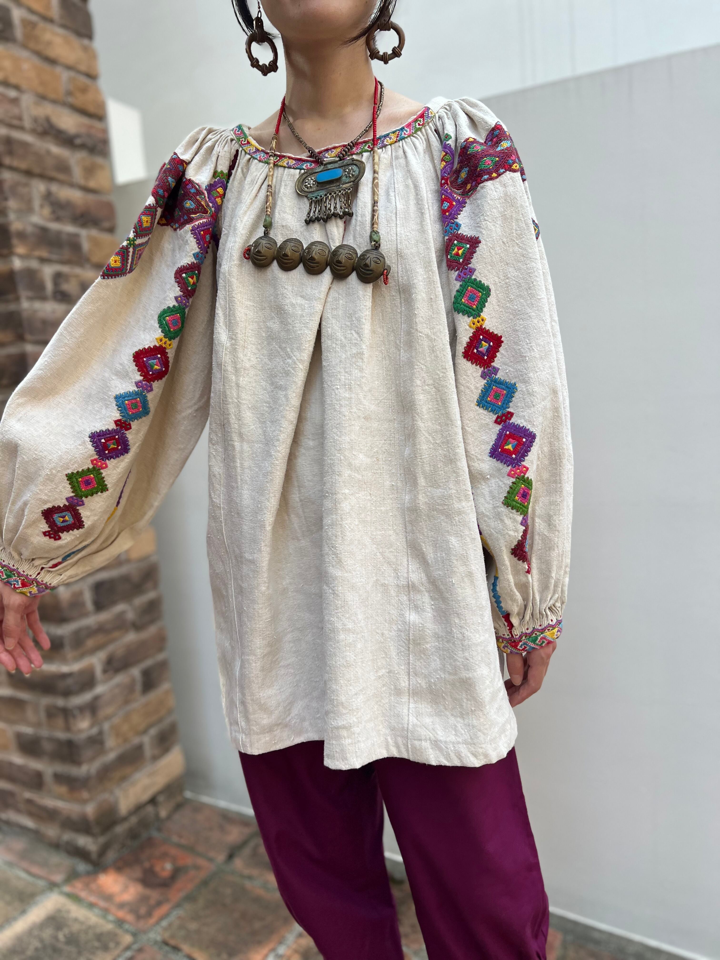 ★special★Vintage Ukraina linen multicolored embroidery tops ( ヴィンテージ ウクライナ リネン マルチカラー 刺繍 トップス