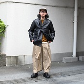 CCU(シーシーユー) レザー、YASHIKI(ヤシキ）ニットコーディネート