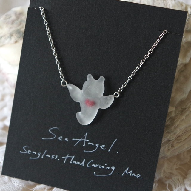 Sea Angel │ シーグラスカービングのネックレス