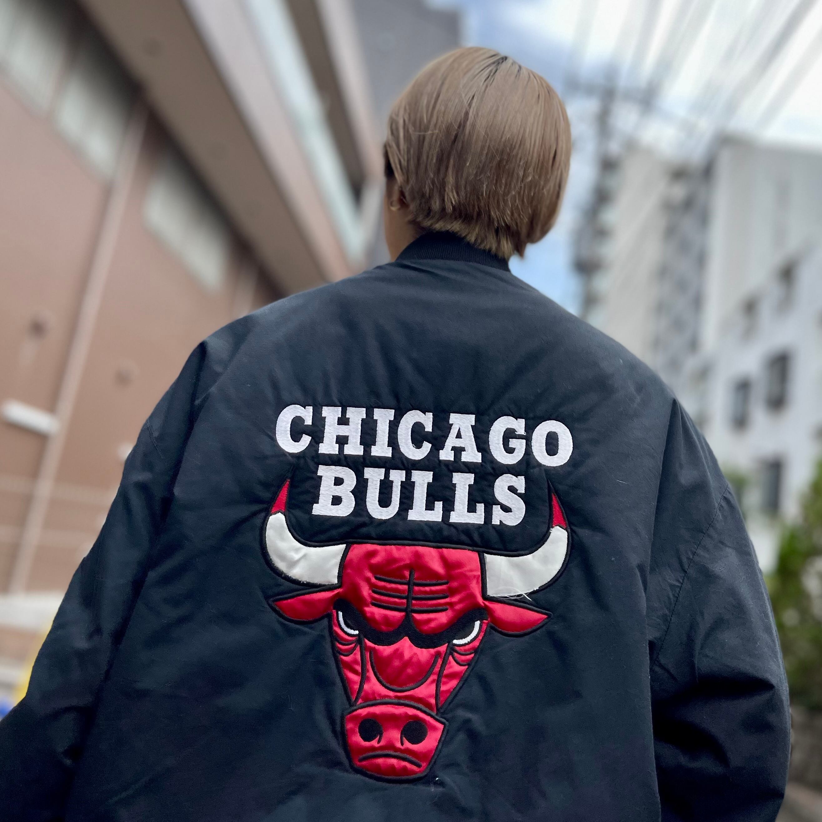 USA製 size:L【 CHICAGO BULLS 】シカゴブルズ スタジアムジャンパー ...