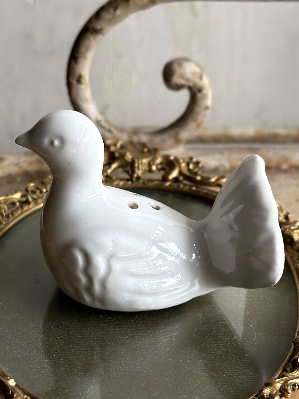 スワンのスパイスボトル 調味料入れ 陶器 白鳥 | Brocante de La