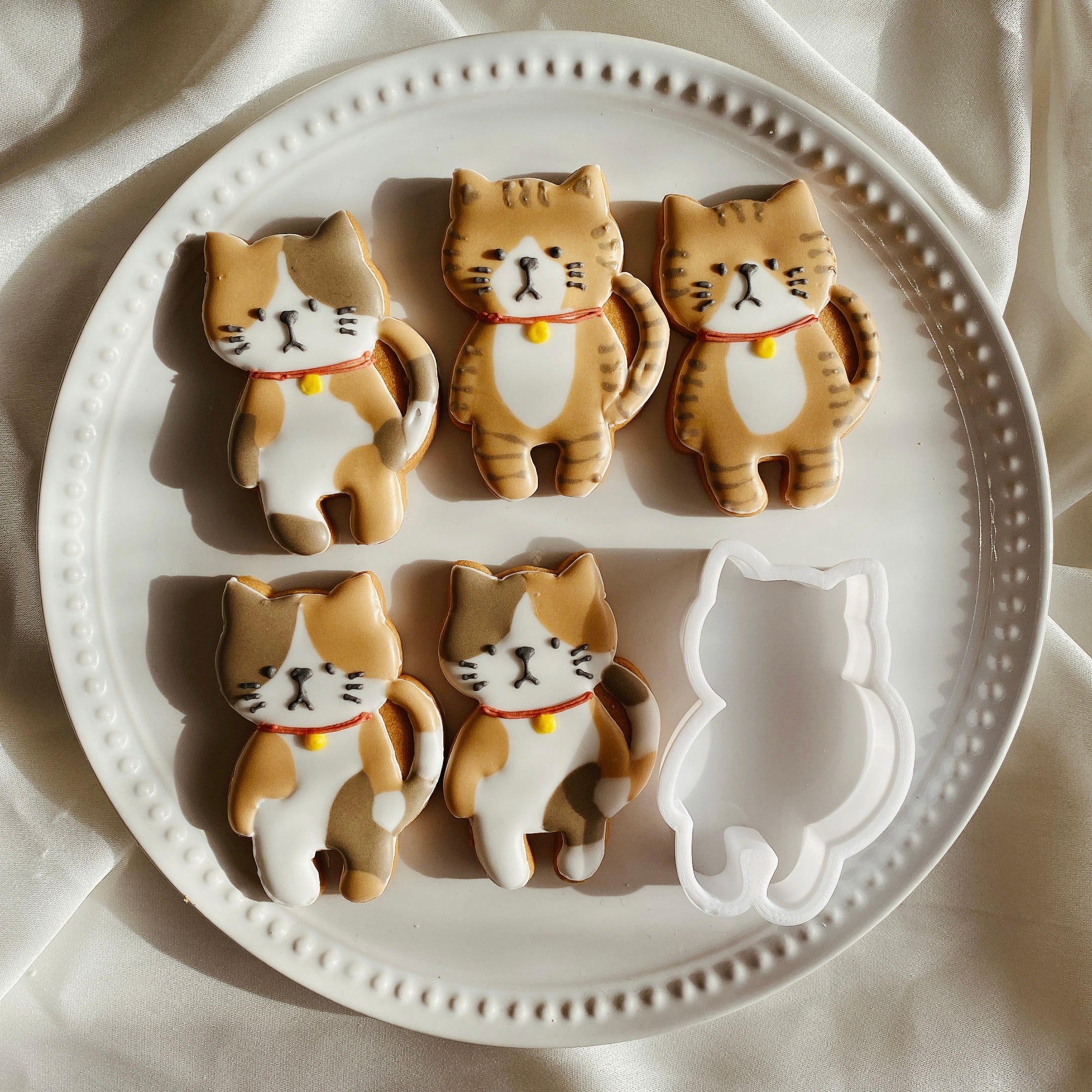 立ってる猫ちゃんクッキー型 | アイシングクッキー専門店 Myoppy