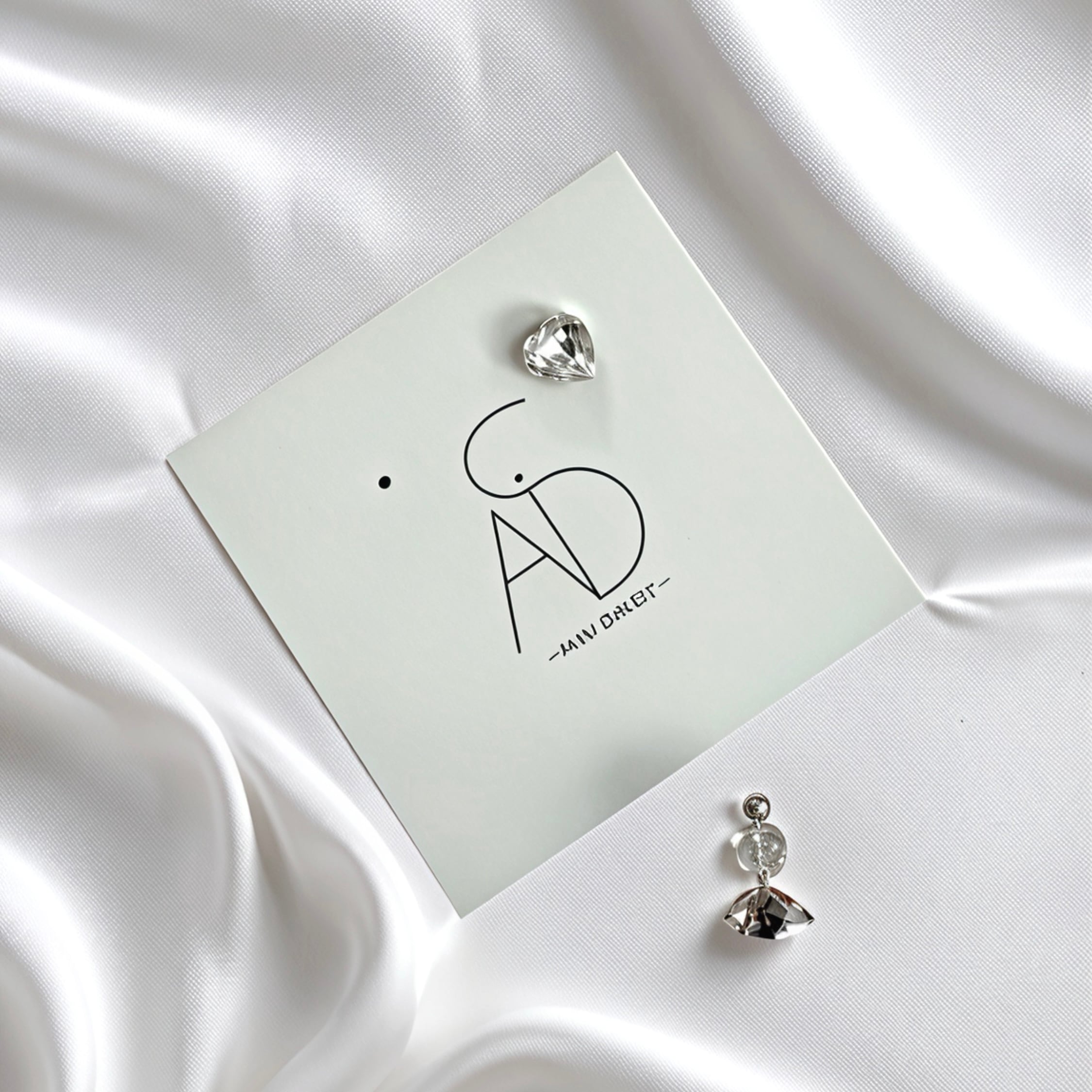 HEART CLAIR 18Kコーティングキャッチピアス | Asian DolL JAPAN CONCEPT