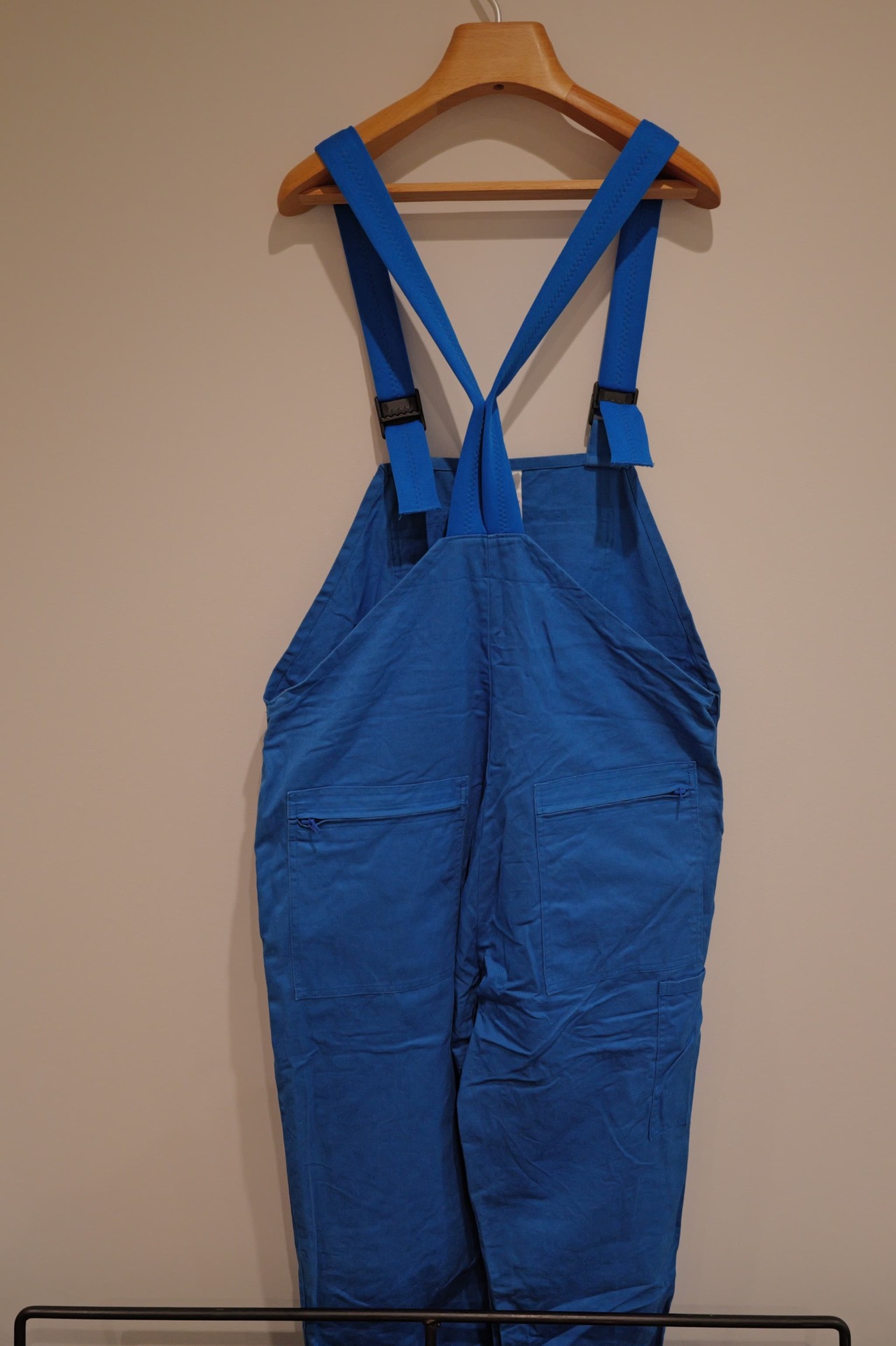 Used Clothing No.10