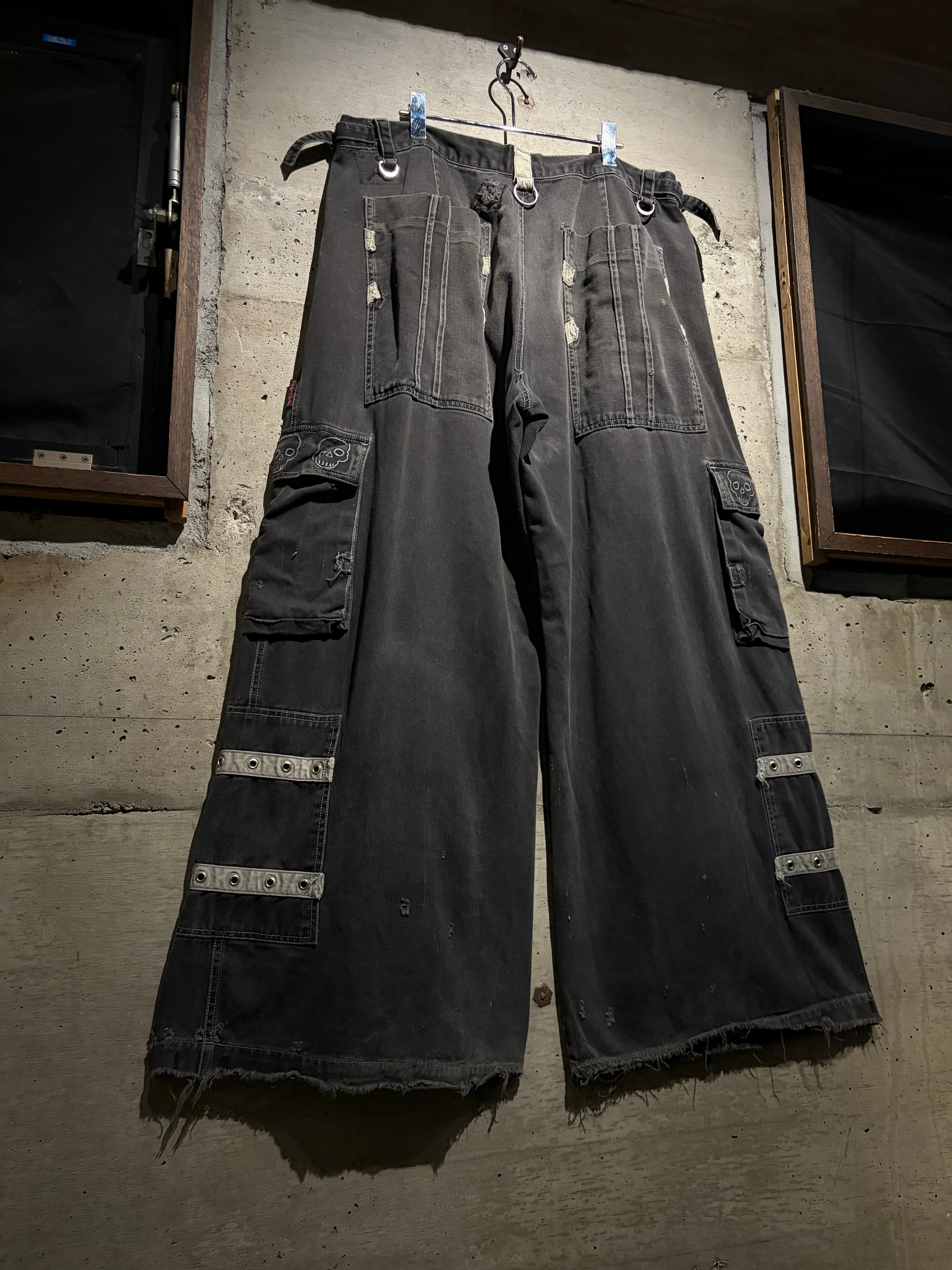 Caka】“TRIPP NYC” Good Fade Vintage Bontage Denim Cargo Pants