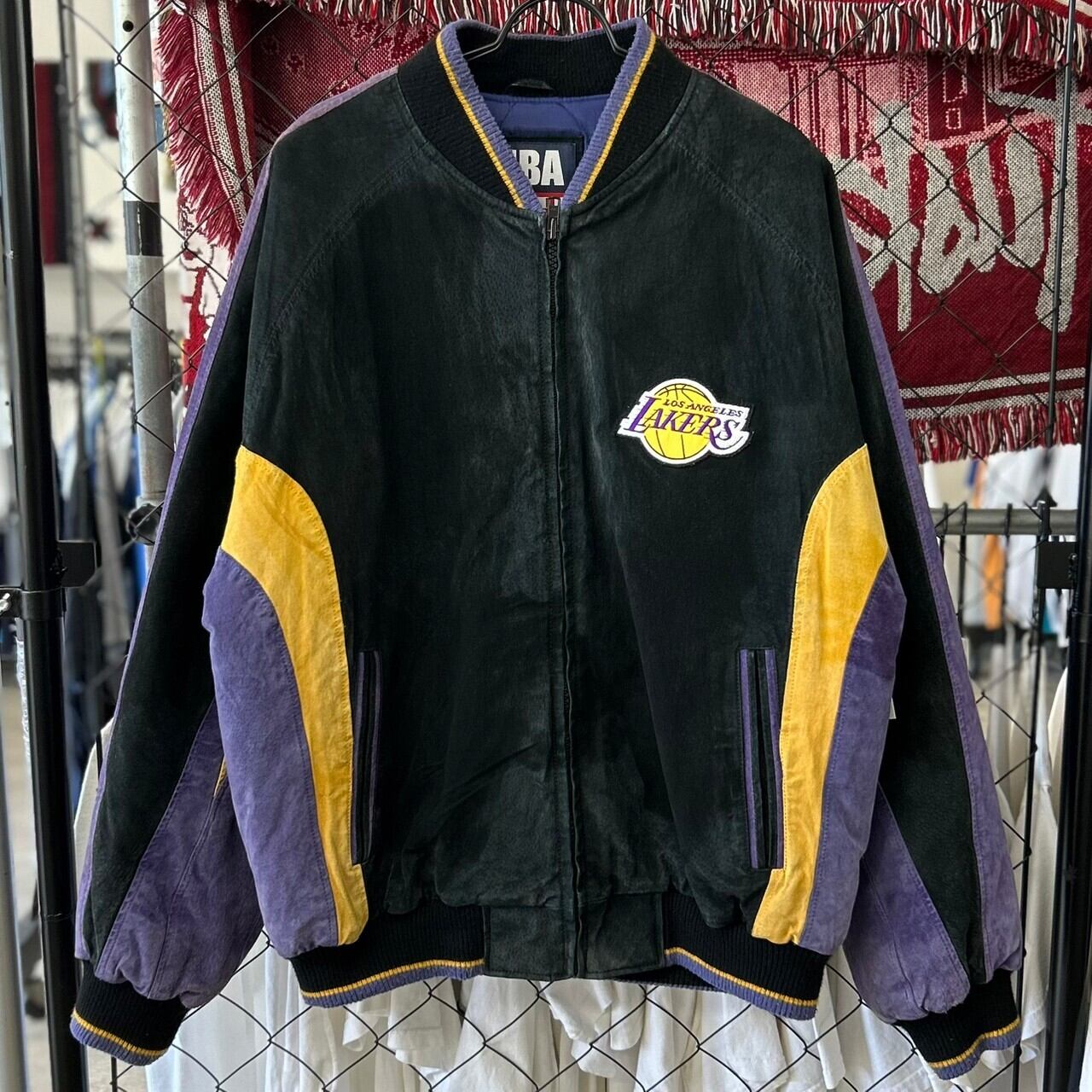 レザー スタジャン NBAオフィシャル レイカーズ Lakers ワッペンあり