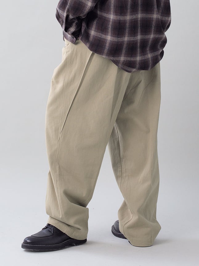 EGO TRIPPING (エゴトリッピング) BACK TUCK-TOROUSERS バックタックンパンツ / BEIGE 626706-31