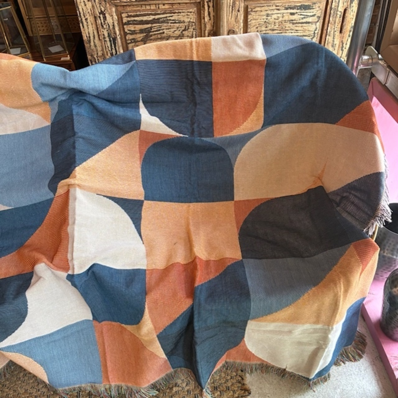 TOPANGA Homefurnishing Mod mosaic throwket　モッドモザイクスローケット　130×180cm　ブルー　オレンジ　アイボリー　ミッドセンチュリー　モダン　ジオメトリック　幾何学模様　ソファカバー　ベッドカバー　ブランケット　カーテン