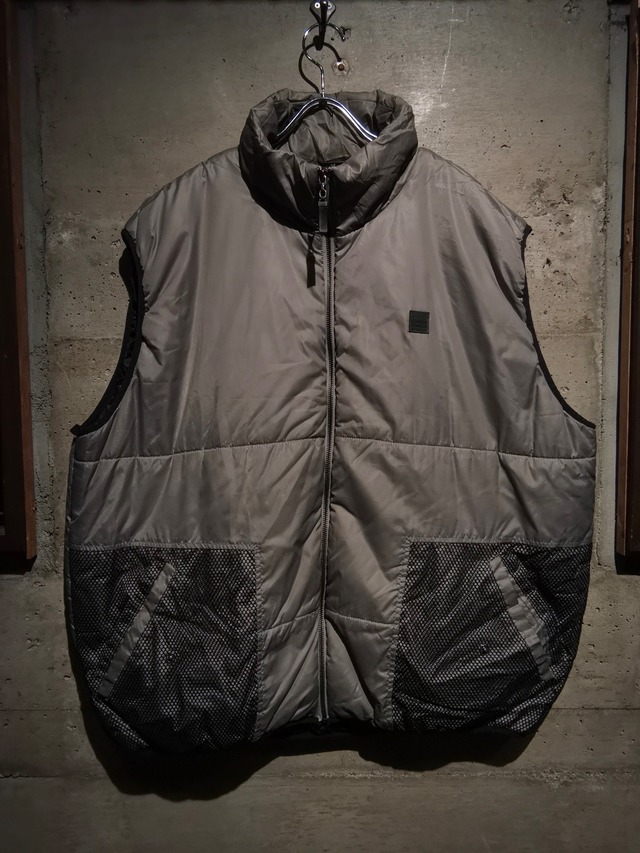 【Caka】"MARITHE + FRANCOIS GIRBAUD" Stitch Work Mesh Pocket Padded Vest