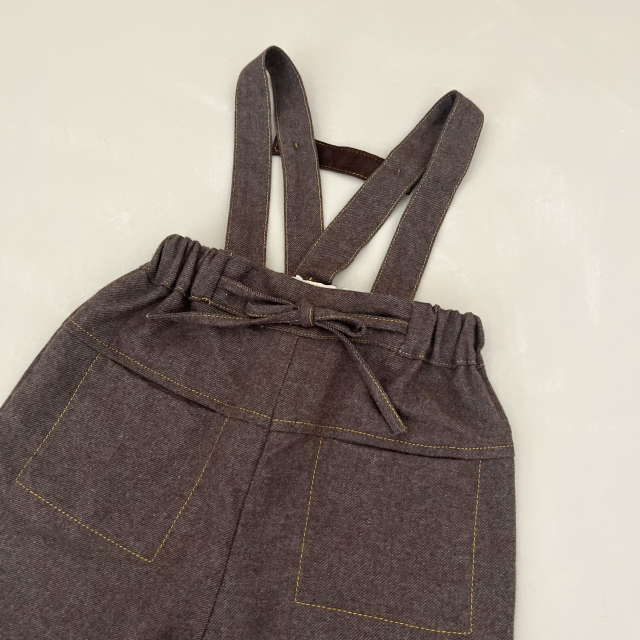 HELLOLUPO　BROOKS TROUSERS - Bear
