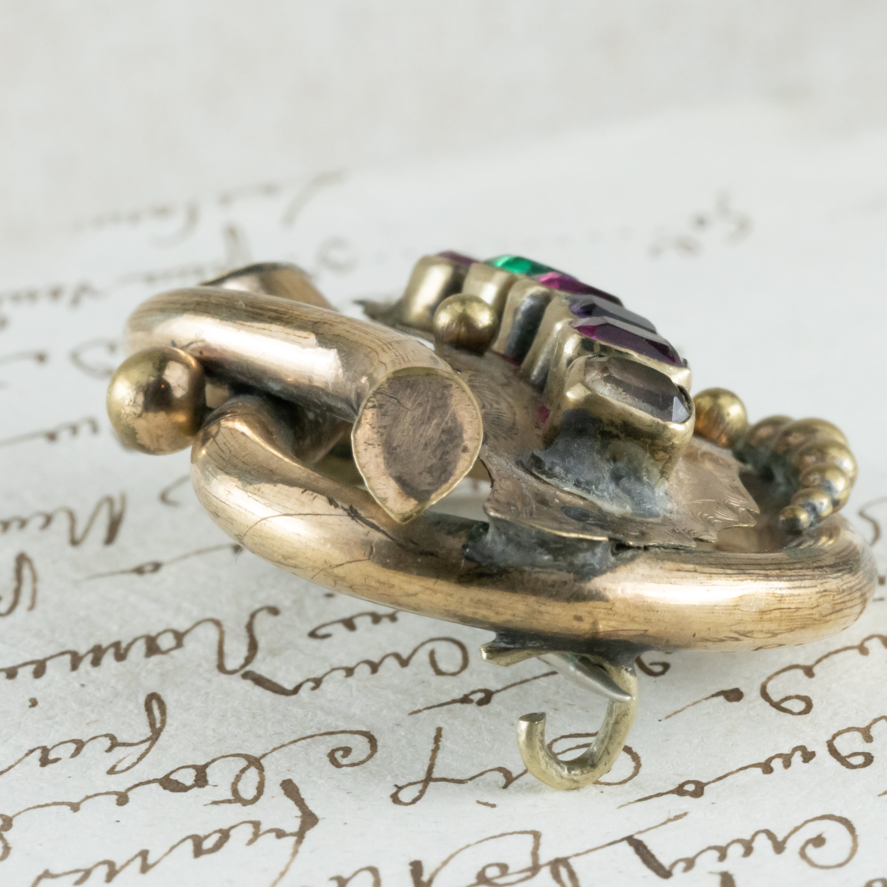 イギリス アンティーク ブローチ ギルドゴールド ピンチベック