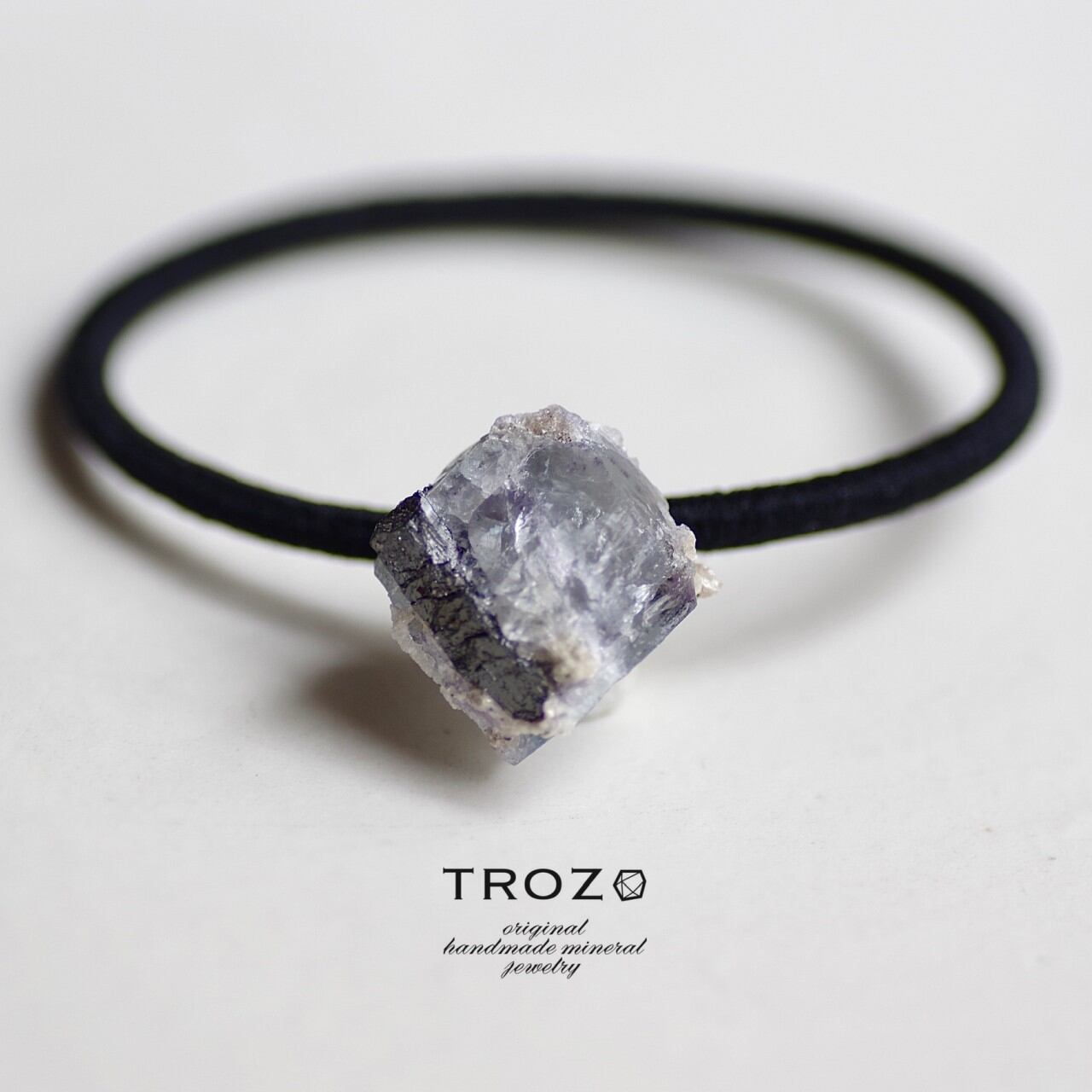 ヘアゴム | TROZO 鉱物原石の天然石アクセサリーブランド