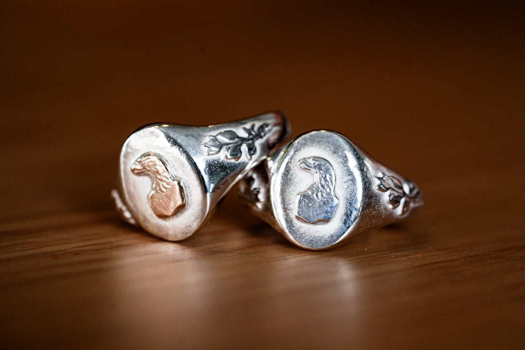 R-089 Oval signet ring olive (K10 eagle) | WAKAN SILVER SMITH