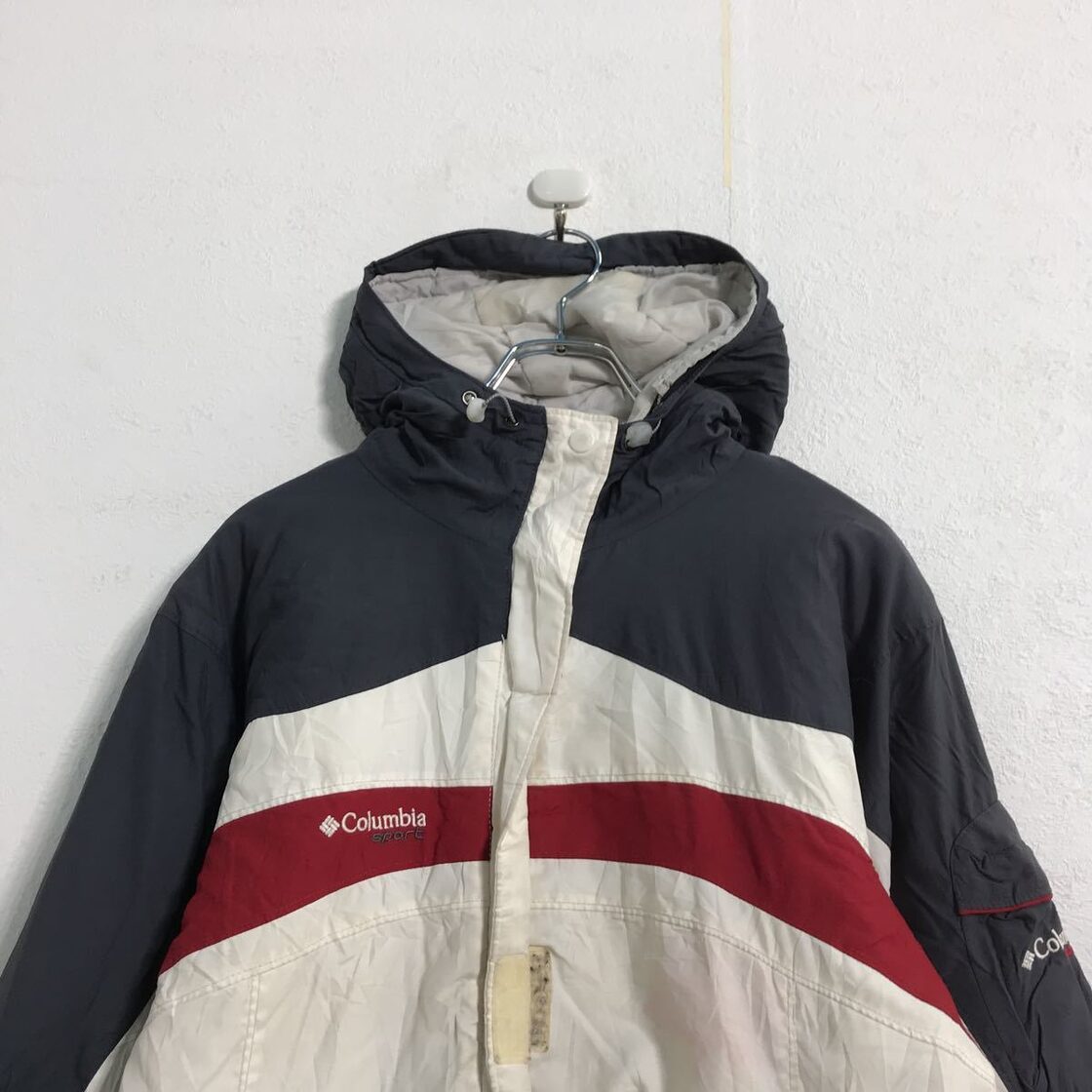 Columbia マウンテンパーカー レディース S ホワイト グレー レッド 