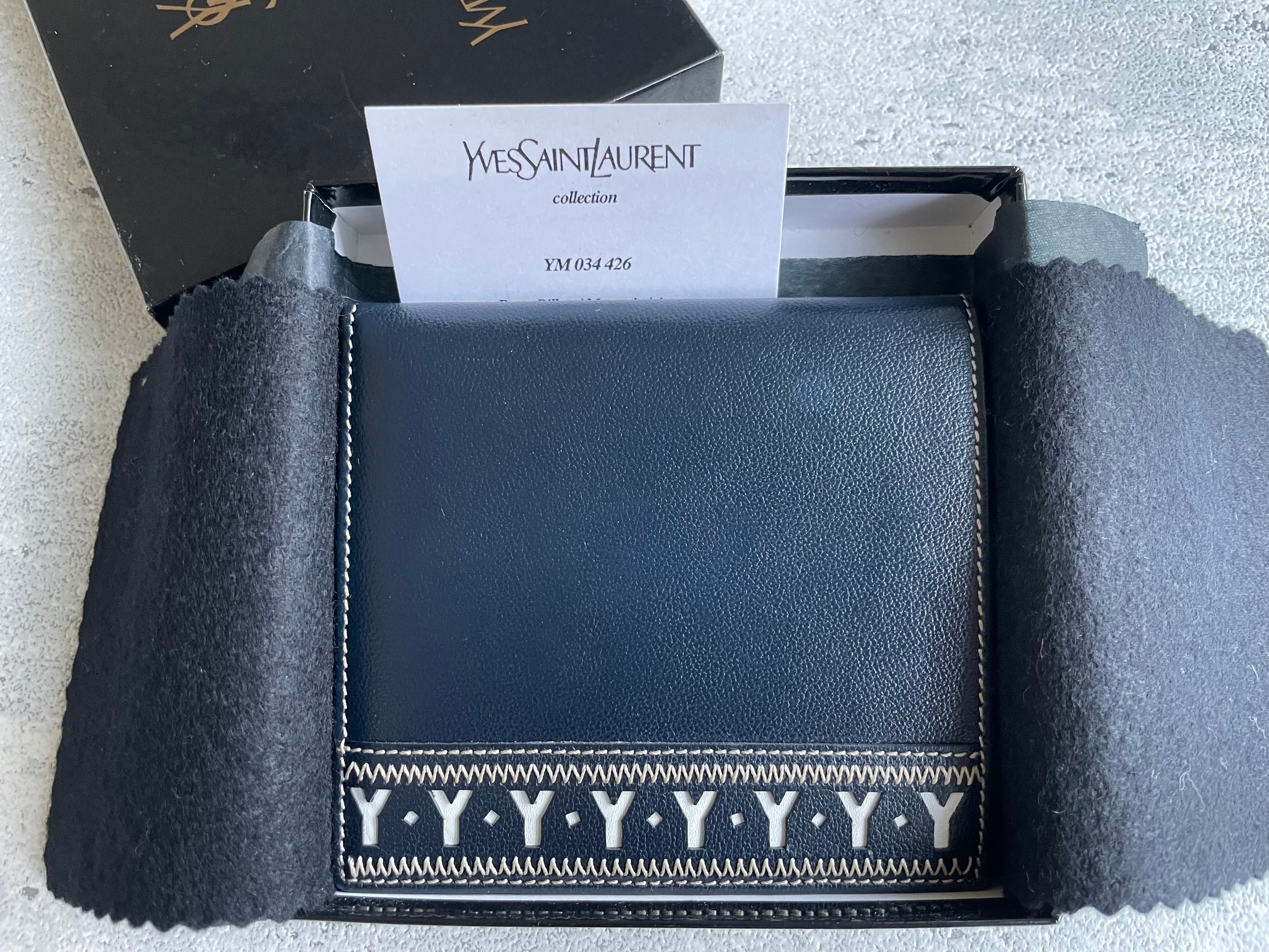 Yves Saint Laurent Yカット 折財布 ネイビー イヴサンローラン wallet