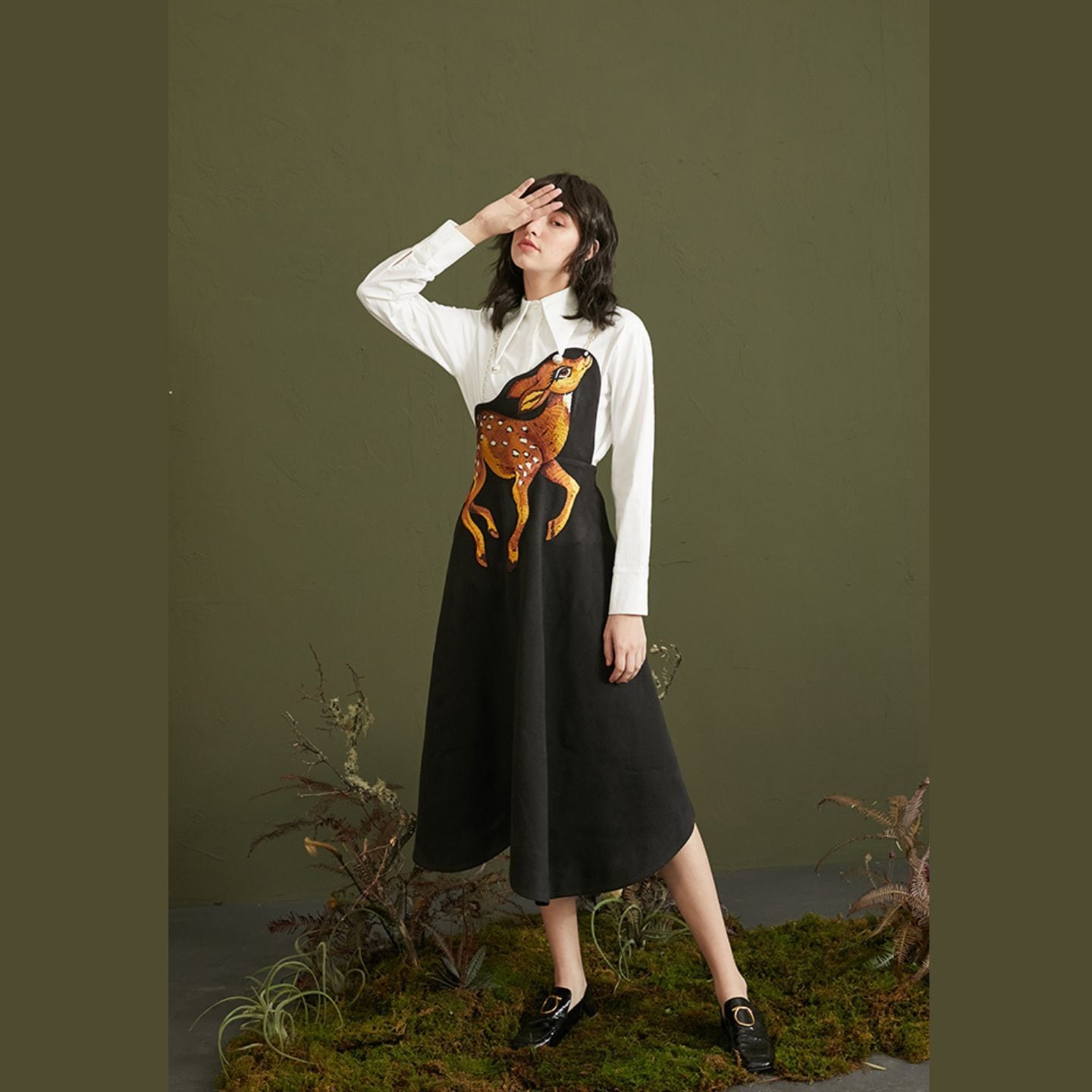 真夜中のバンビブラックキャミソールワンピース E00073 | EMMA GRAND