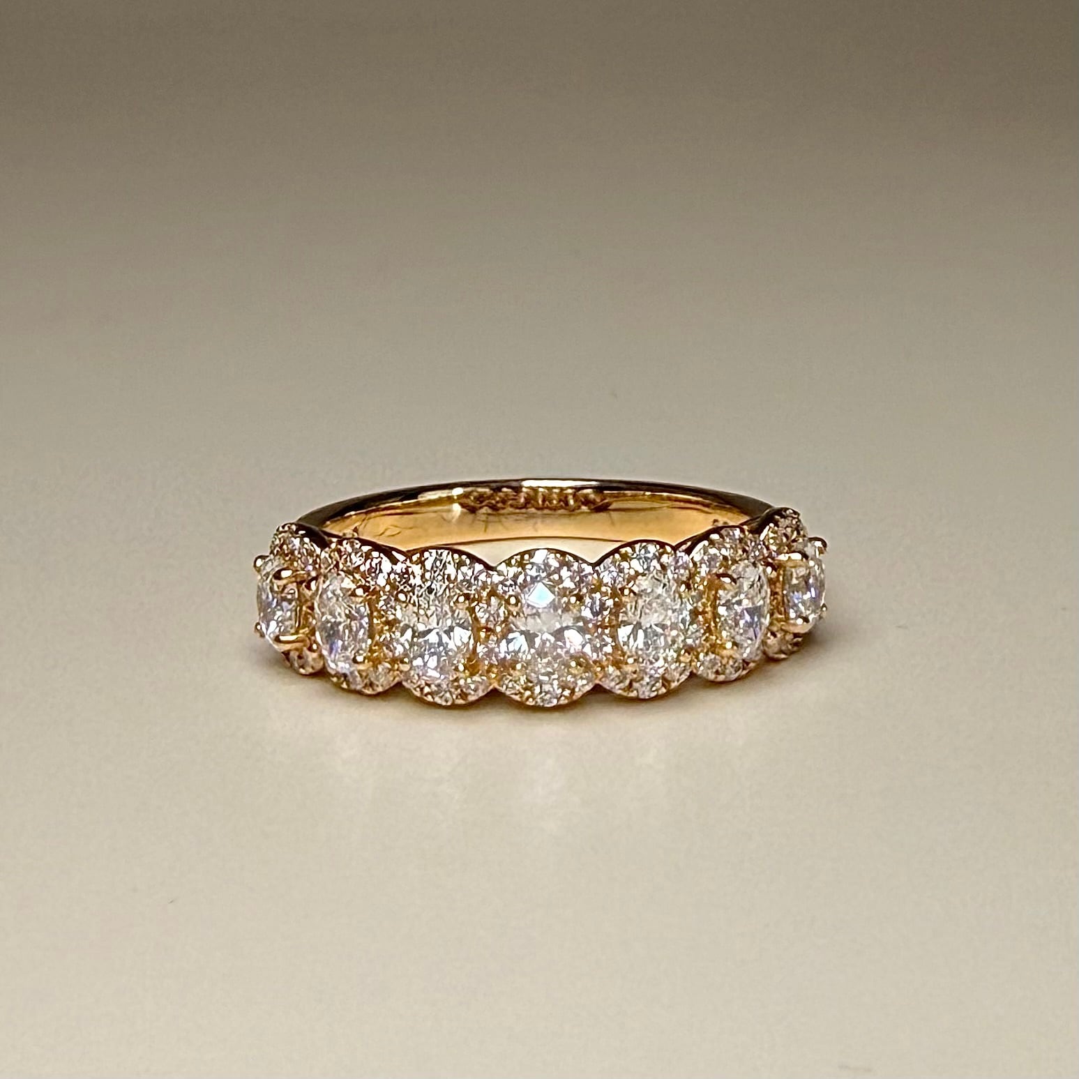 マーキスカットダイヤモンド ウエーブ ピンキーリング 0.06ct K18
