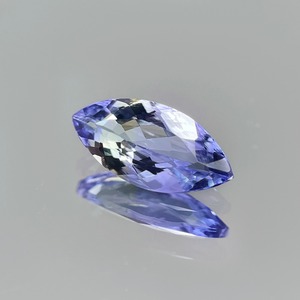 ソ付 タンザナイト 0.995ct ルース マーキス