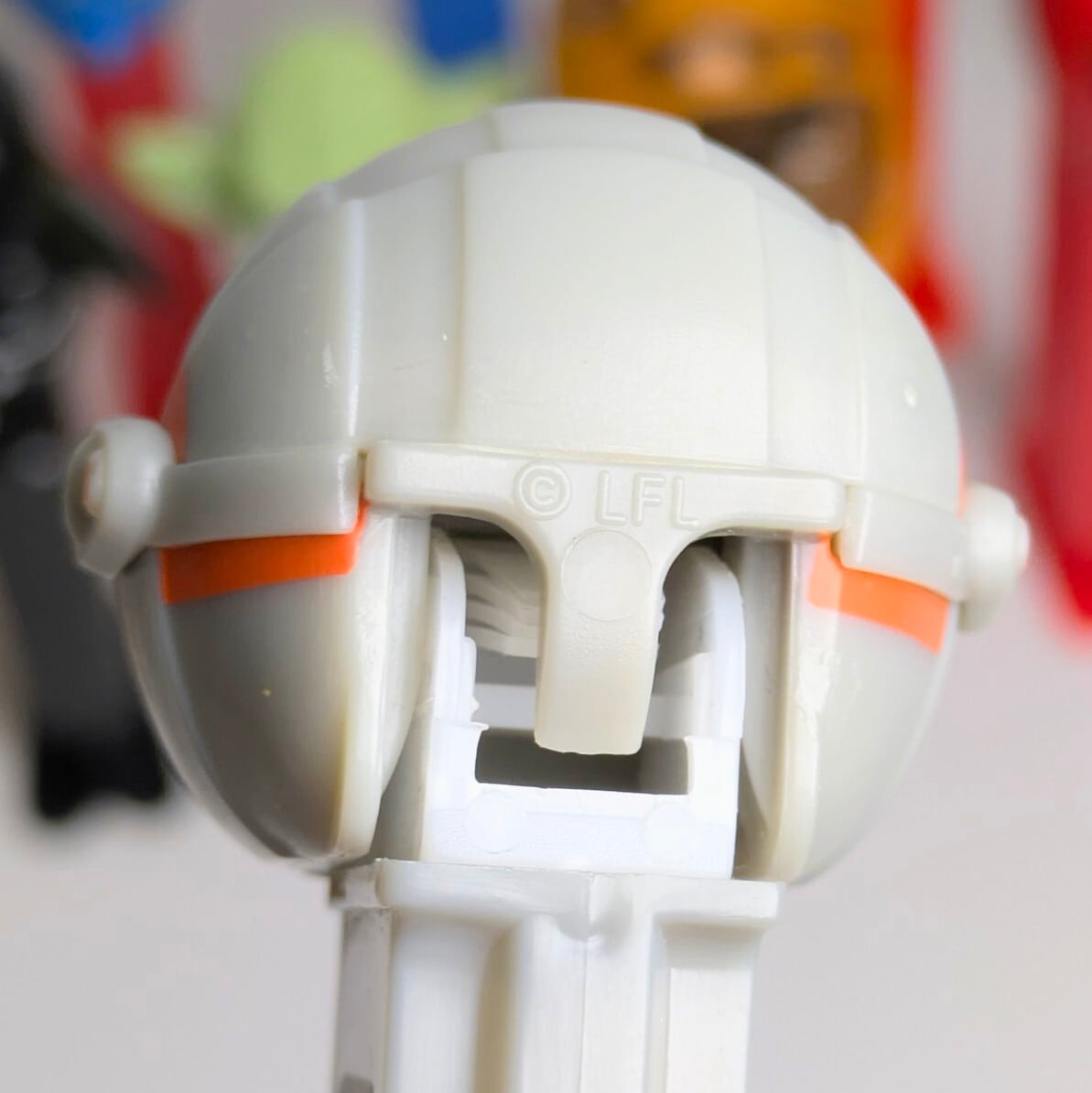 ☆ VINTAGE2000年代ー ☆【 STARWARS / マンダロリアン ) 】PEZ
