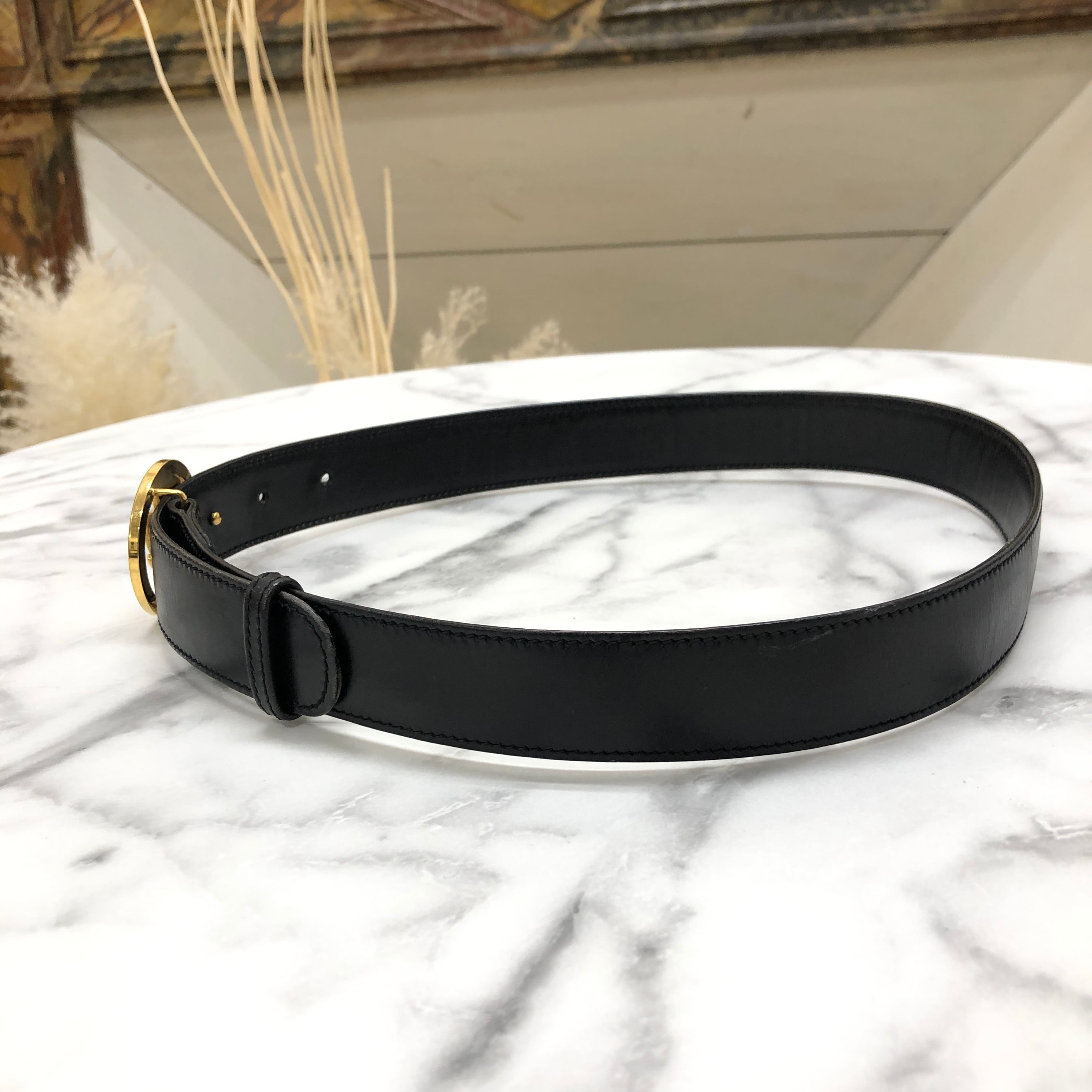 GUCCI グッチ クレスト レザー ベルト ブラック vintage GUCCI グッチ クレスト レザー ベルト ブラック vintage