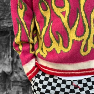 【Palm Angels】BURNING SWEATER(PINK/YELLOW)