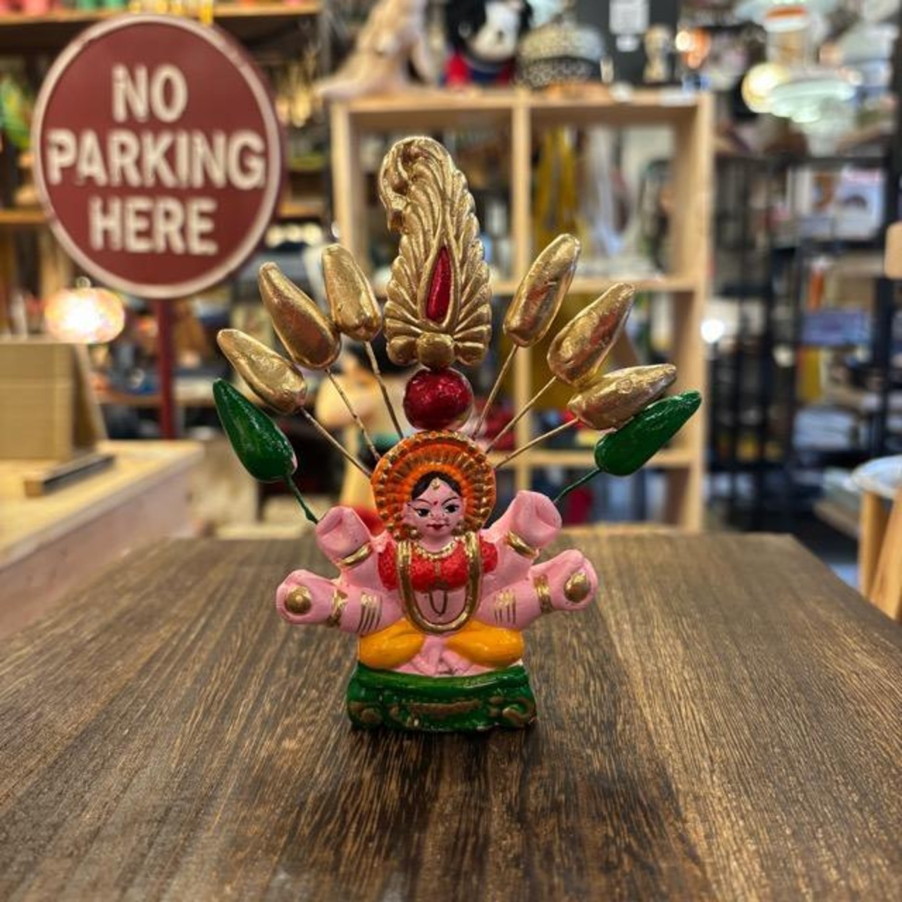 India Lakshmi Clay Figurine インド クレイクレイラクシュミ 置物 粘土 雑貨 ヒンドゥー教 神様