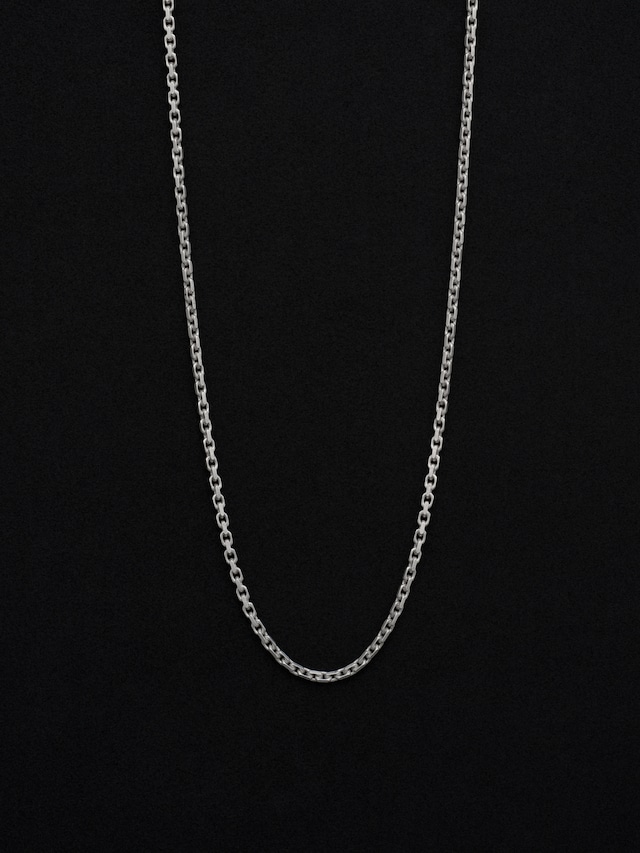 Cut Oval Chain Necklace