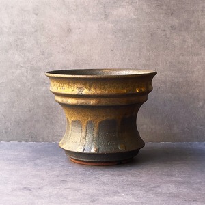 やちむん FUCLAY 植木鉢 鉢 FUCLAY black 釉薬  沖縄県今帰仁の窯 やちむん 植物 沖縄  【fuc-pot18】