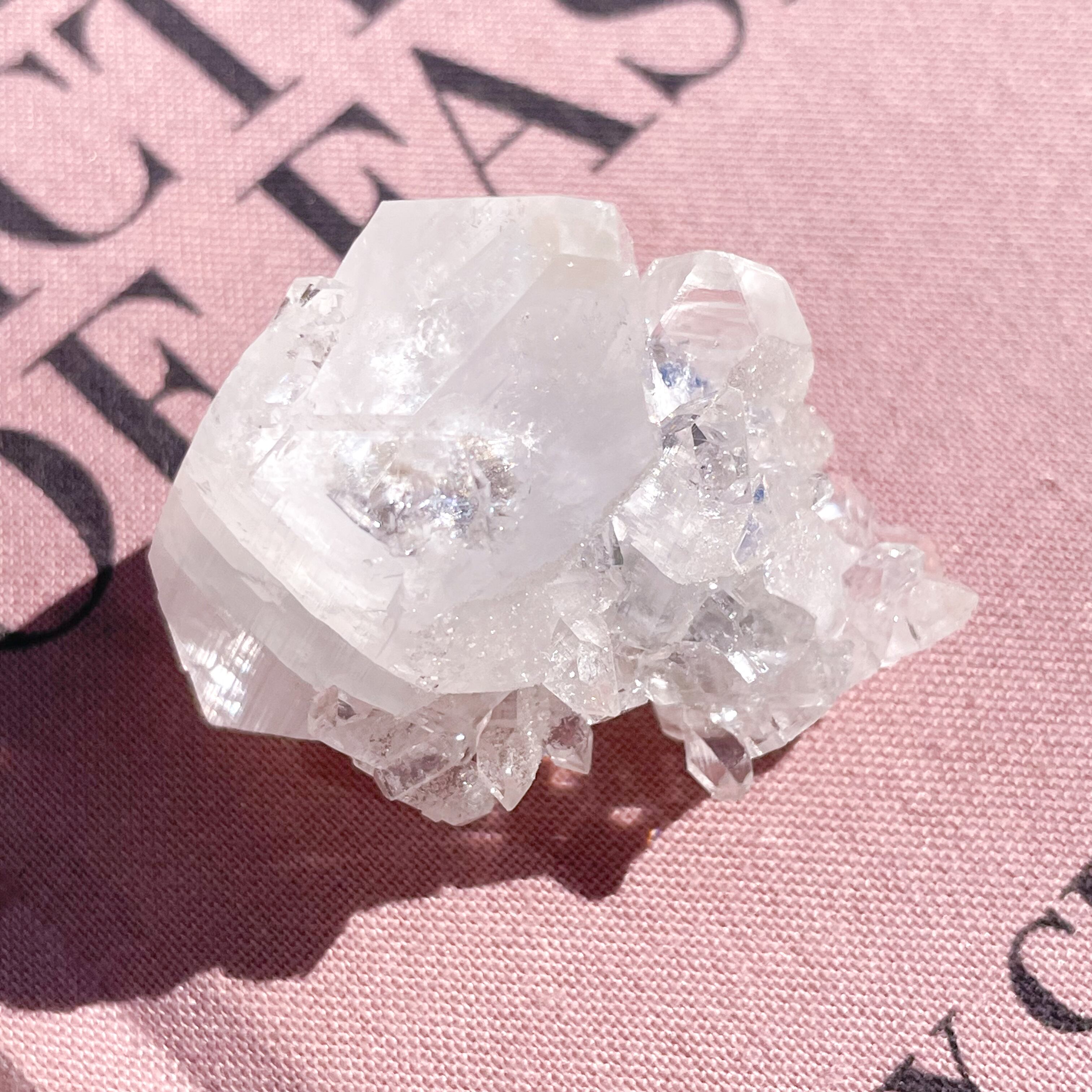 Apophyllite Cluster ✧ アポフィライト 11 | FLUXY - 天然石と鉱物の