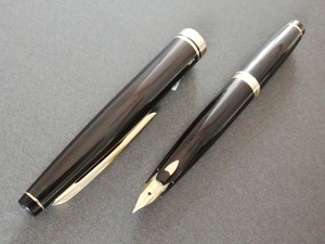 '60s　セーラー万年筆 ２１　SAILOR 21　（中字）　21K　　　　　02115