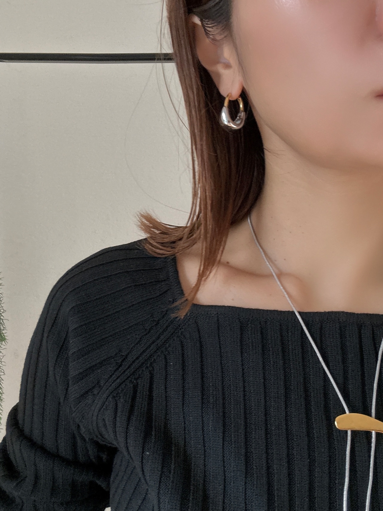 balance bar long necklace