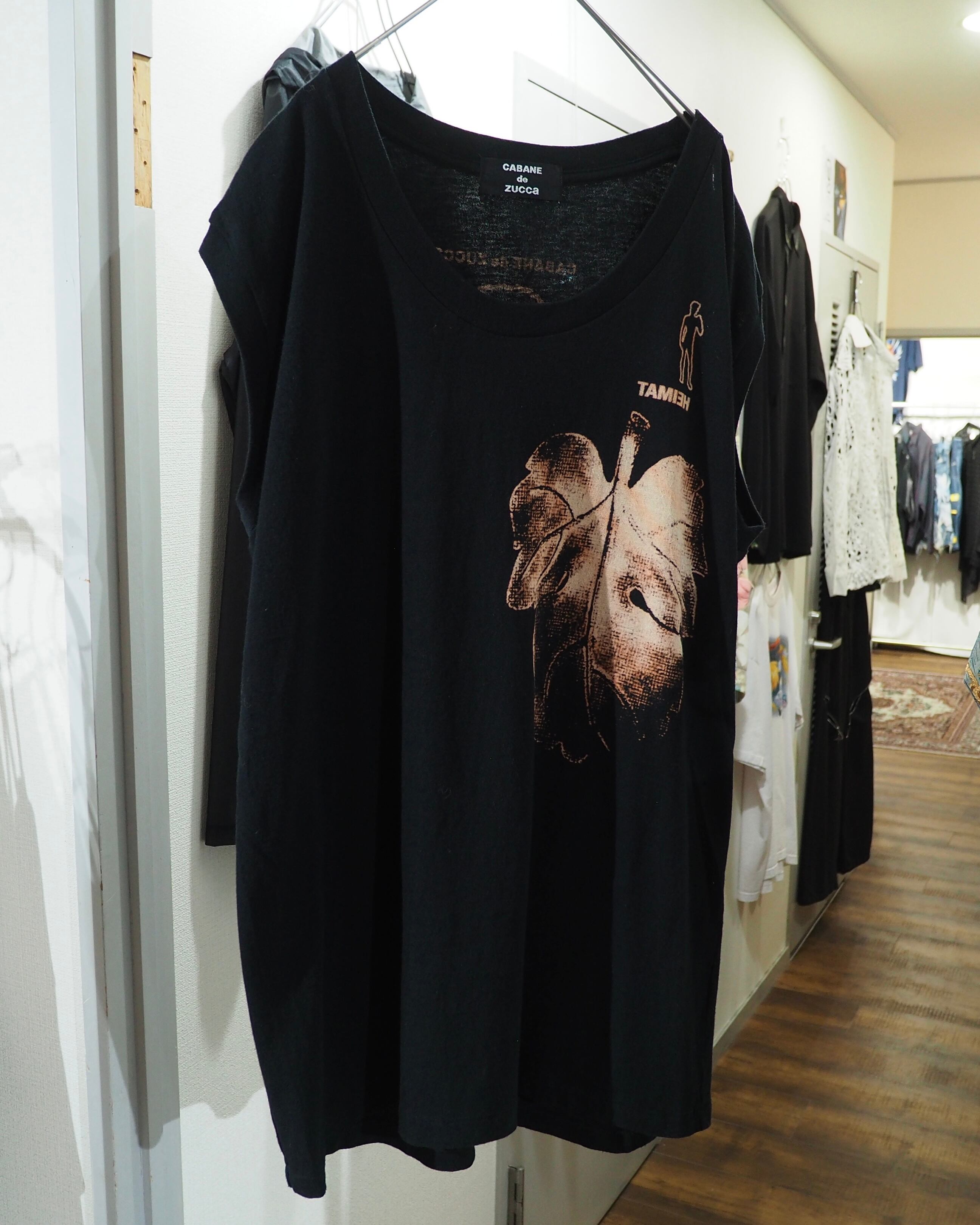 1990 ‐ 00s " CABANE de zucca × TAMIEH " Both sides printed Archive No Sleeve Tee (Sample product)