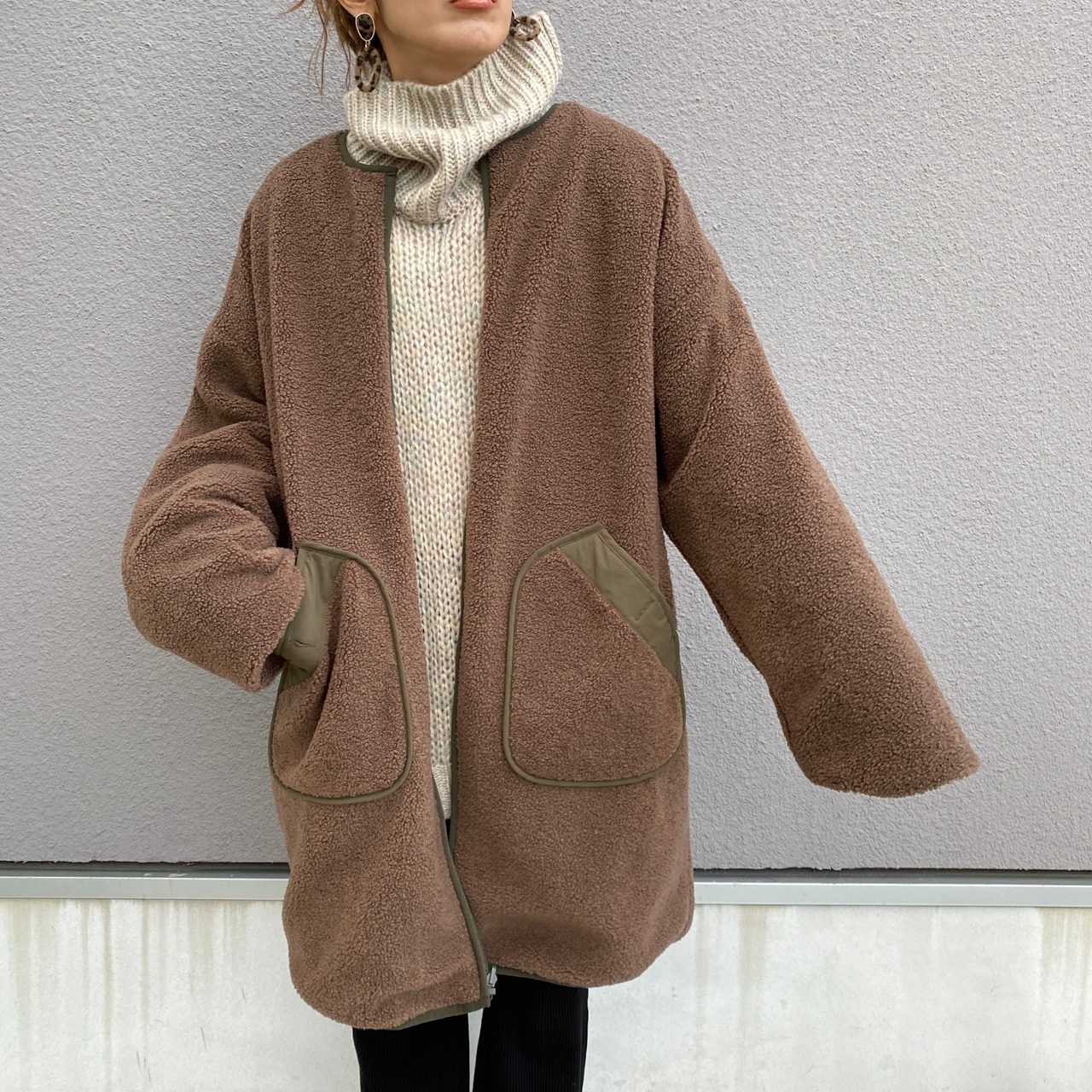 2way多機能ソフトリバーシブルボアouterlong／khaki