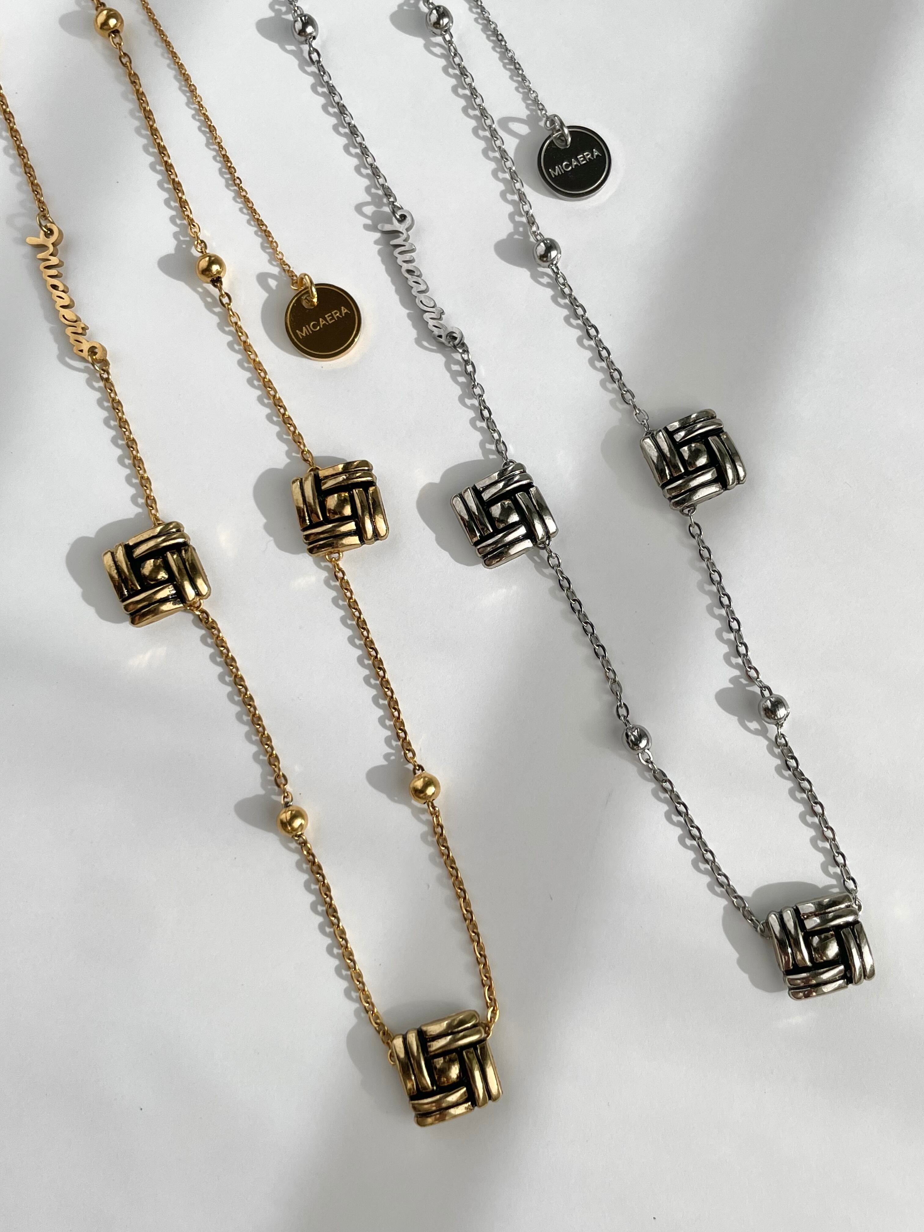 GUCCI グッチ Gロゴ ダブルプレート ベネチアンチェーン ネックレス