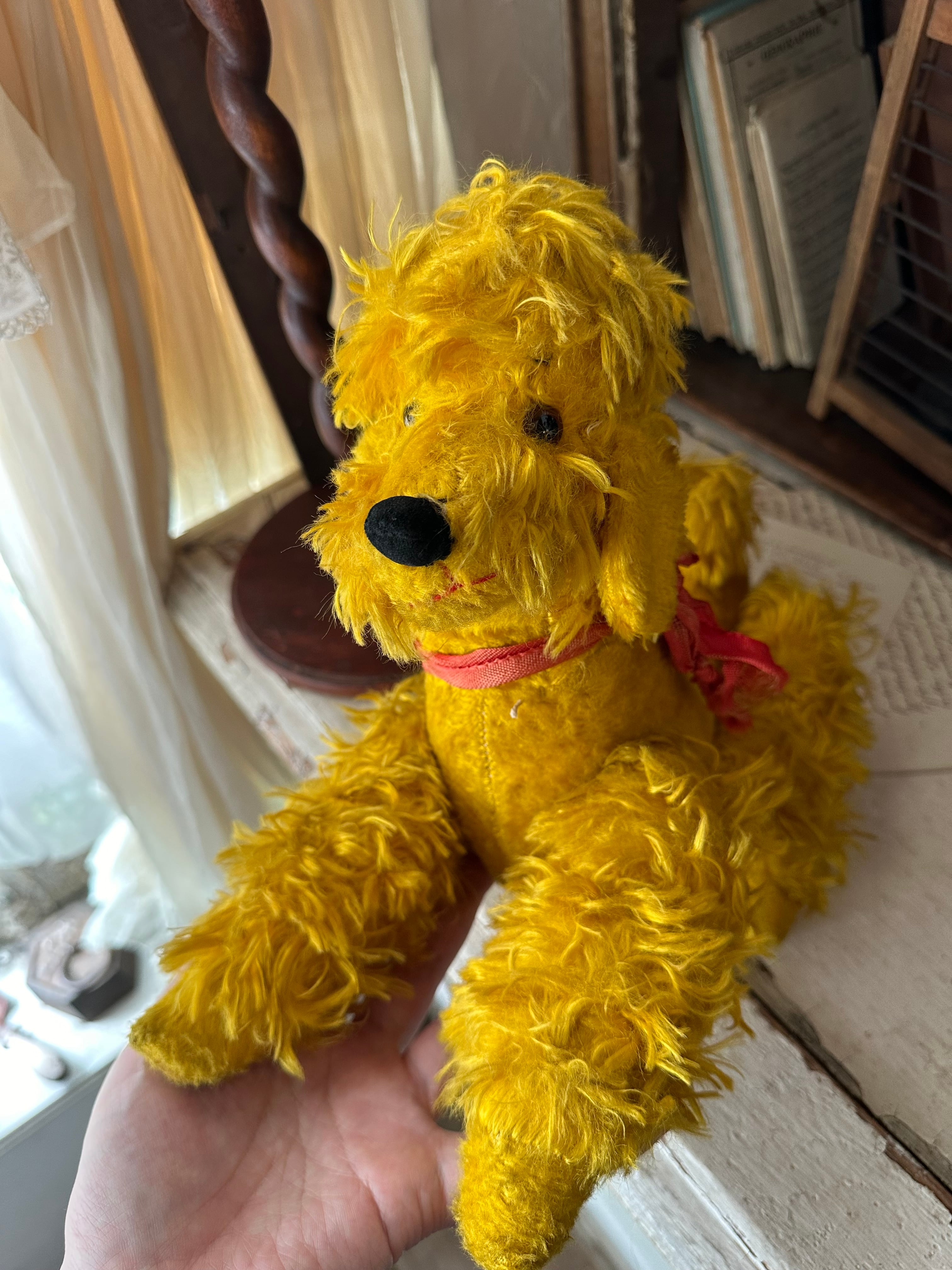 フランス　アンティーク　古い黄色のぬいぐるみ フランスぬいぐるみ産業誕生初期のほっそりしたベア1920－30年代