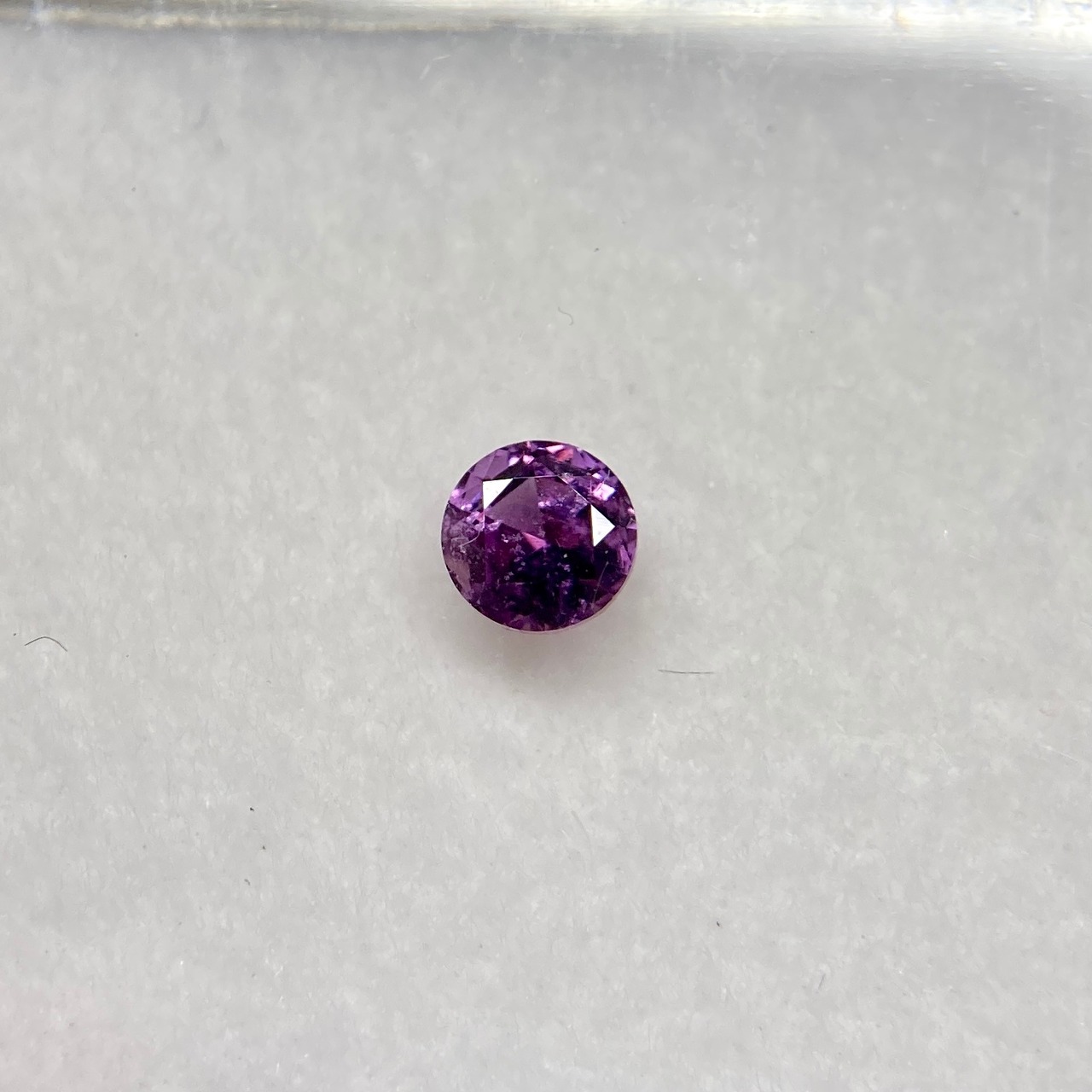 ローズカットサファイア  約3.4mm*2.5mm r-0287