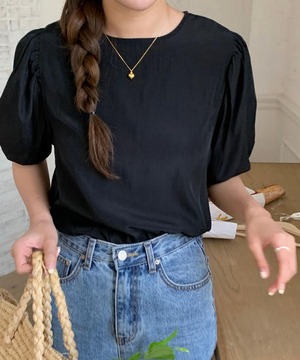 《即納商品》plum blouse (cream / black)