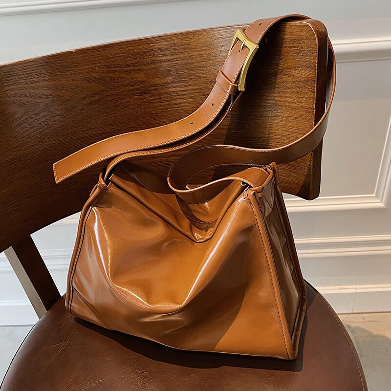 スタンダードシングルオータムウィンター レトロ 秋物 冬物 トートバッグ メッセンジャーバッグ Tiancai_Wing_Bag98151342046