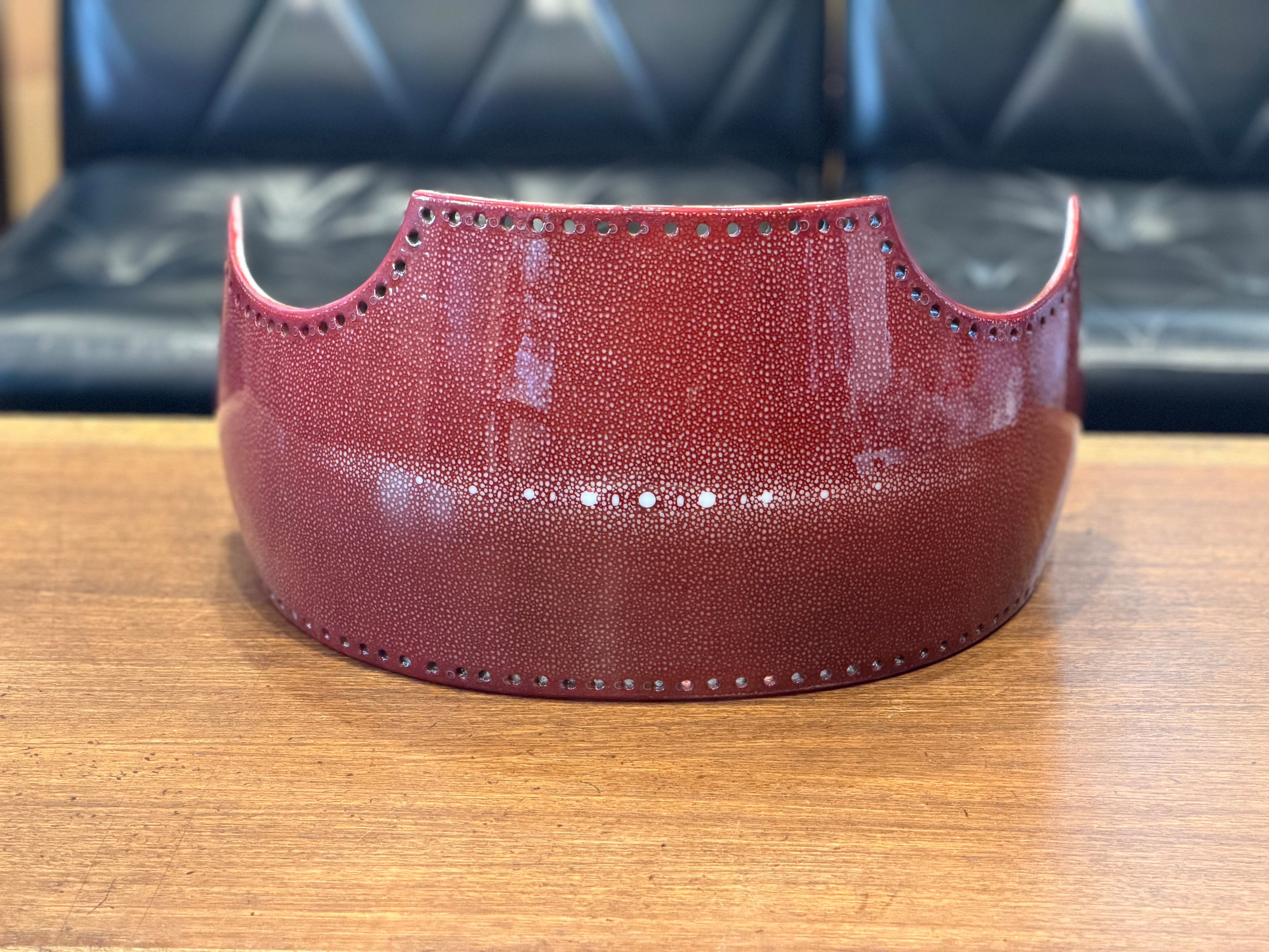 【赤好きにはたまらない‼️至極の胴】【✨予約販売✨】【鮫皮磨き職人に磨いてもらった進化系の胴】『鮫皮型強化樹脂胴』※胴台のみ販売可能、胸の組み合わせ 選択も可能