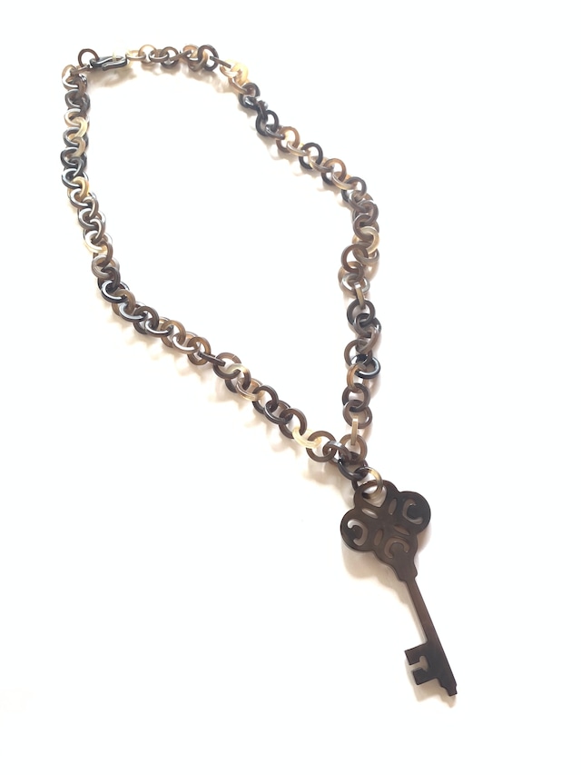 【送料無料】[TarTar]鍵型ペンダントヘッドネックレス