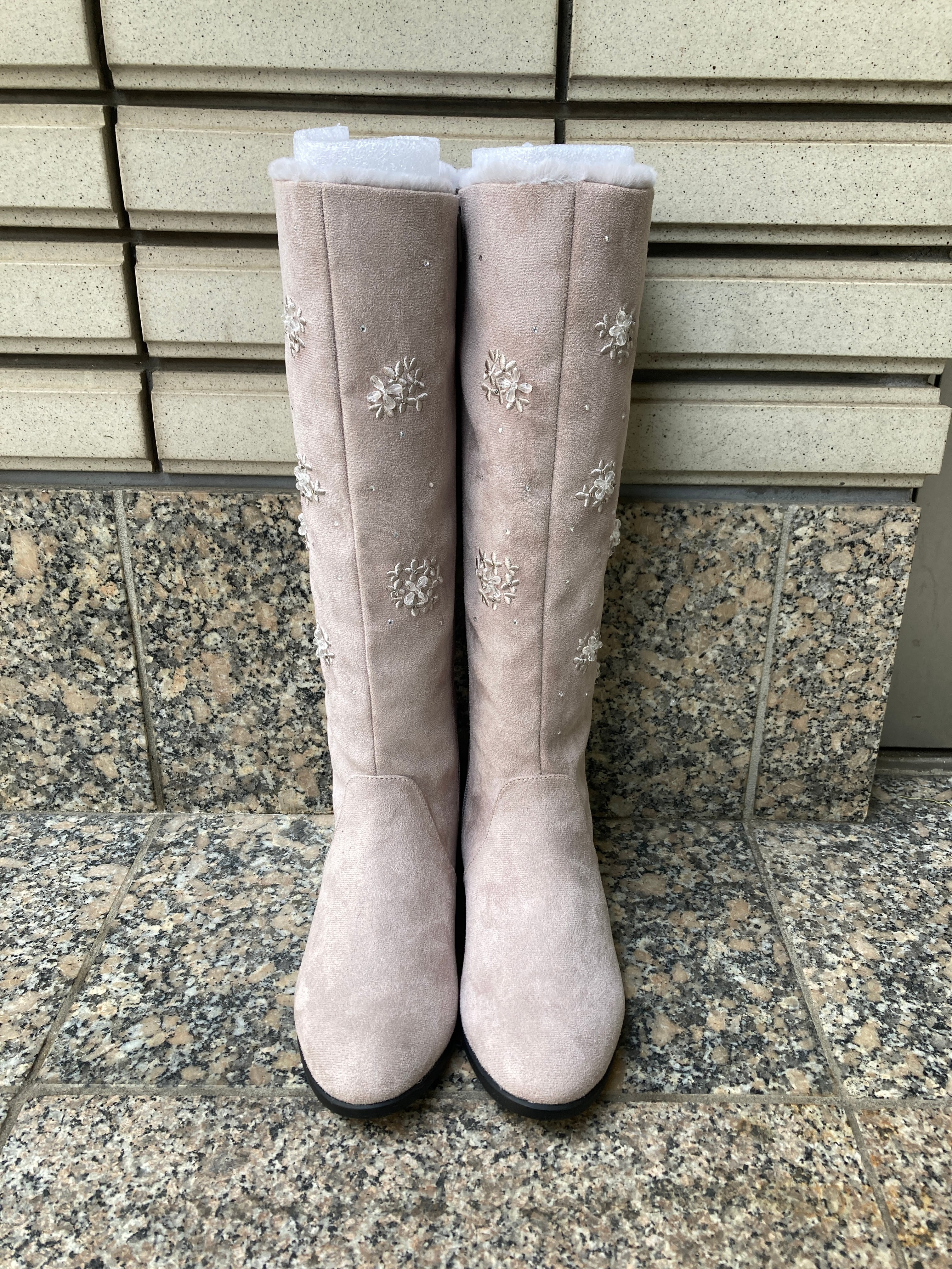 LOUIS VUITTON ボアスニーカー | tigress