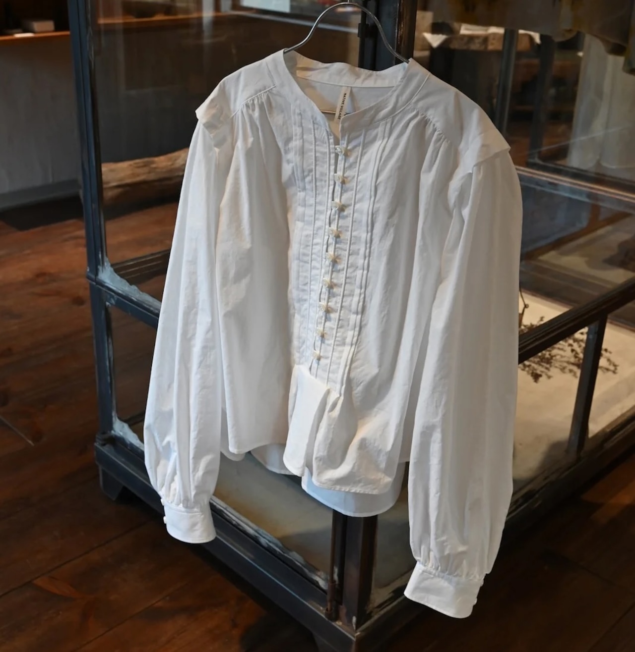 NativeVillage (ネイティブヴィレッジ) No.1 雪のきれ タックブラウス