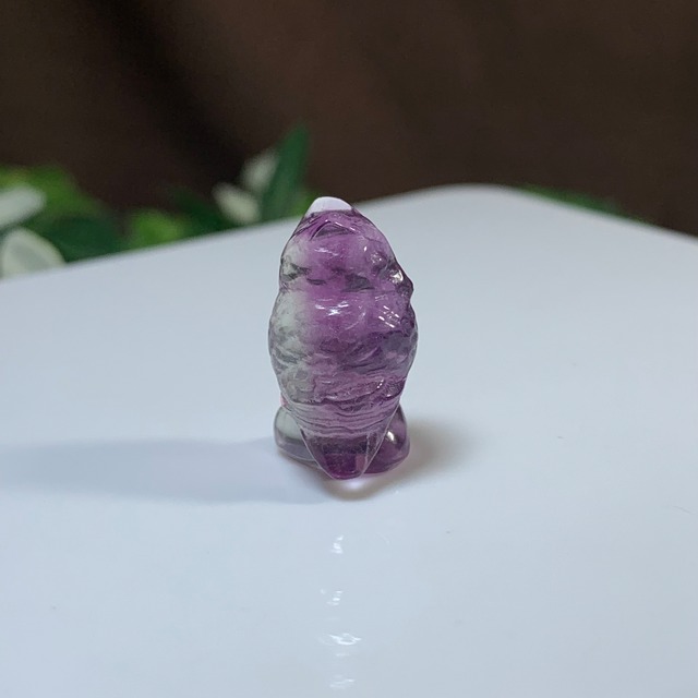 32.可愛い小さいフローライトふくろう