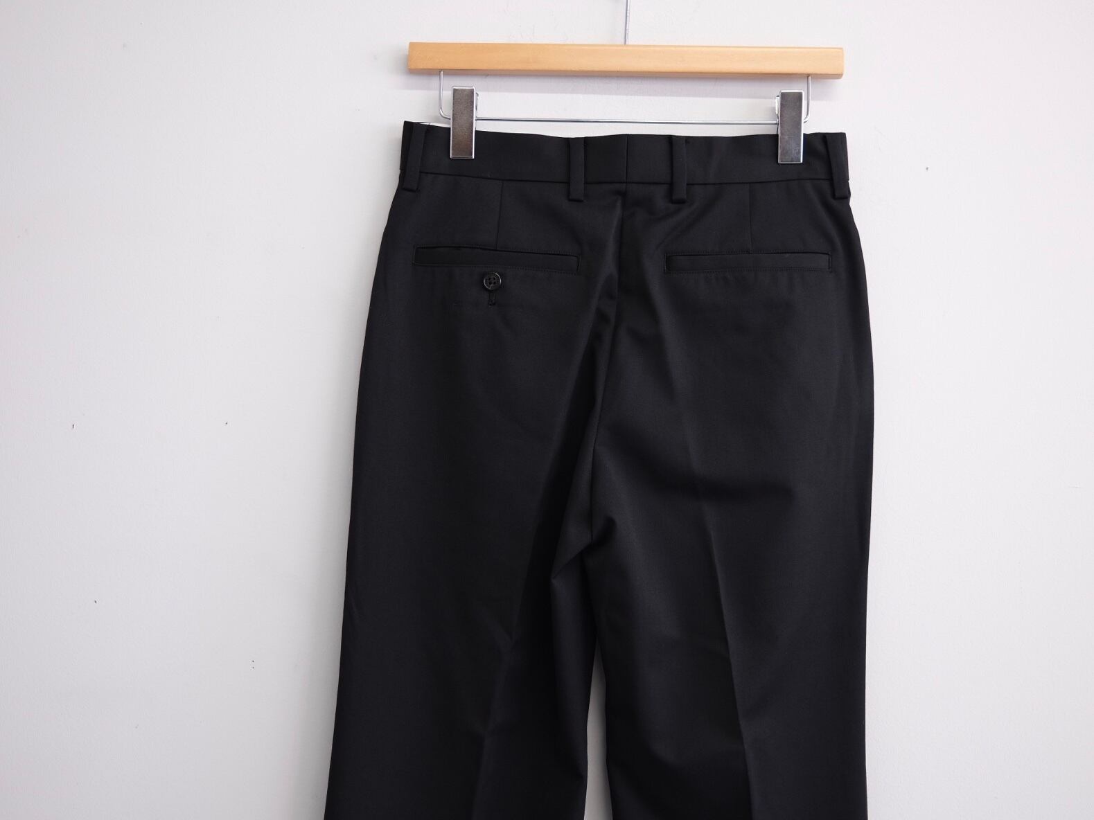 新品タグ付き】finders keepers スラックスパンツ グリーン M 【公式通販】