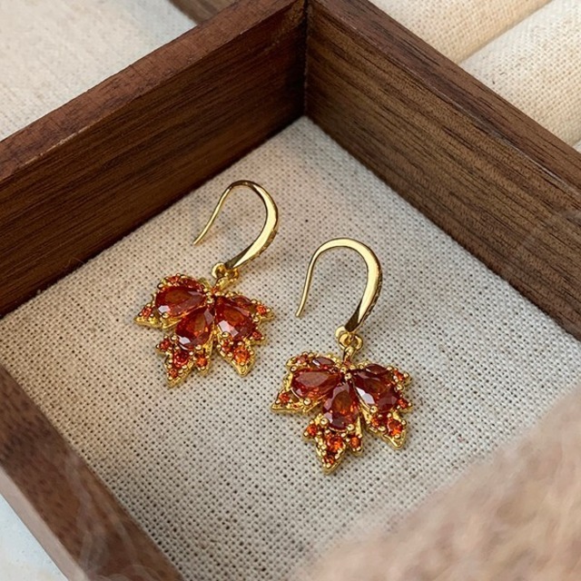 maple design pierce K585