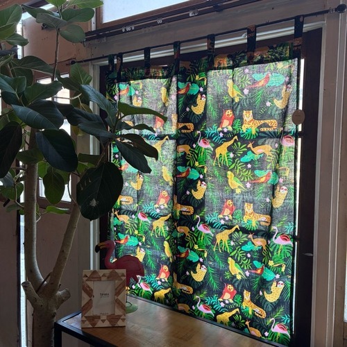 India animal & Botanical  door curtain　インド　アニマル＆ボタニカルドアカーテン　AB　ブラック　100×180cm　間仕切り　暖簾　植物　コットン　木版