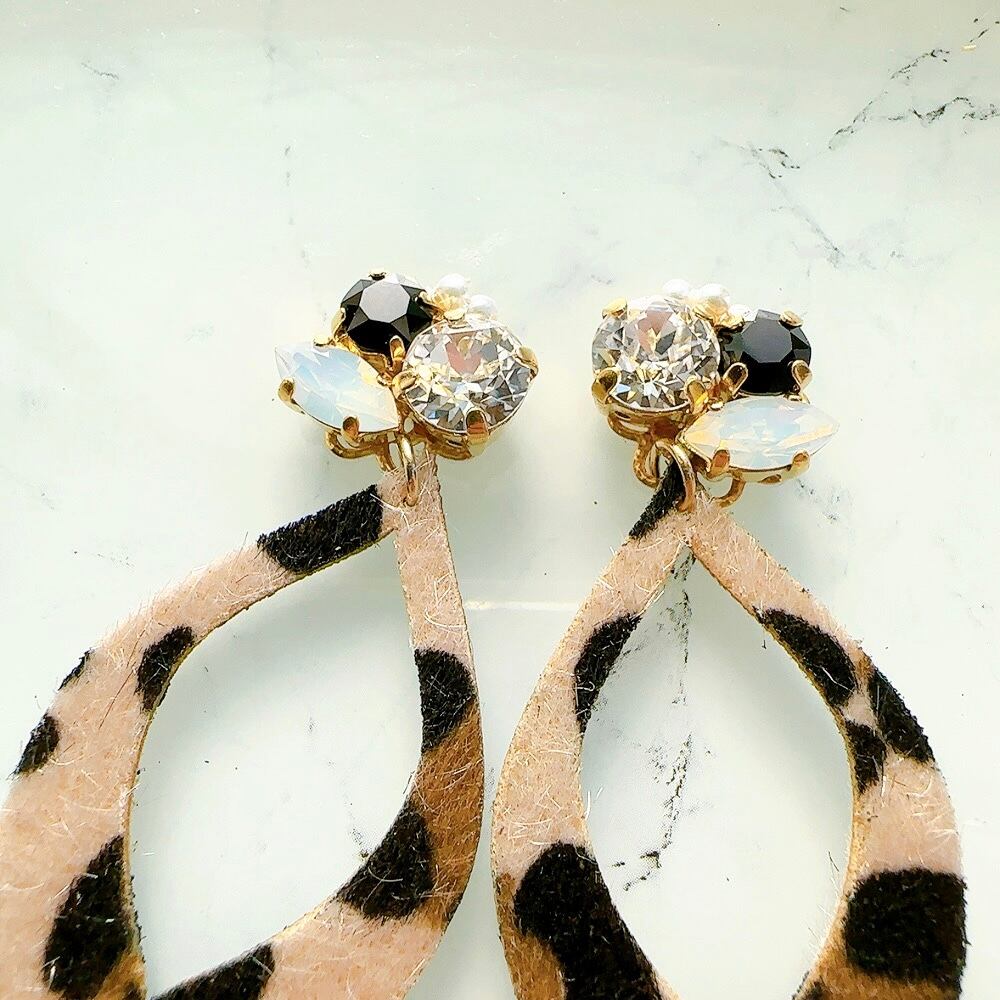 No.1139 レオパード柄のフープピアス　ロングイヤリング　ハラコ アクセサリー No.1139 レオパード柄のフープピアス ロングイヤリング