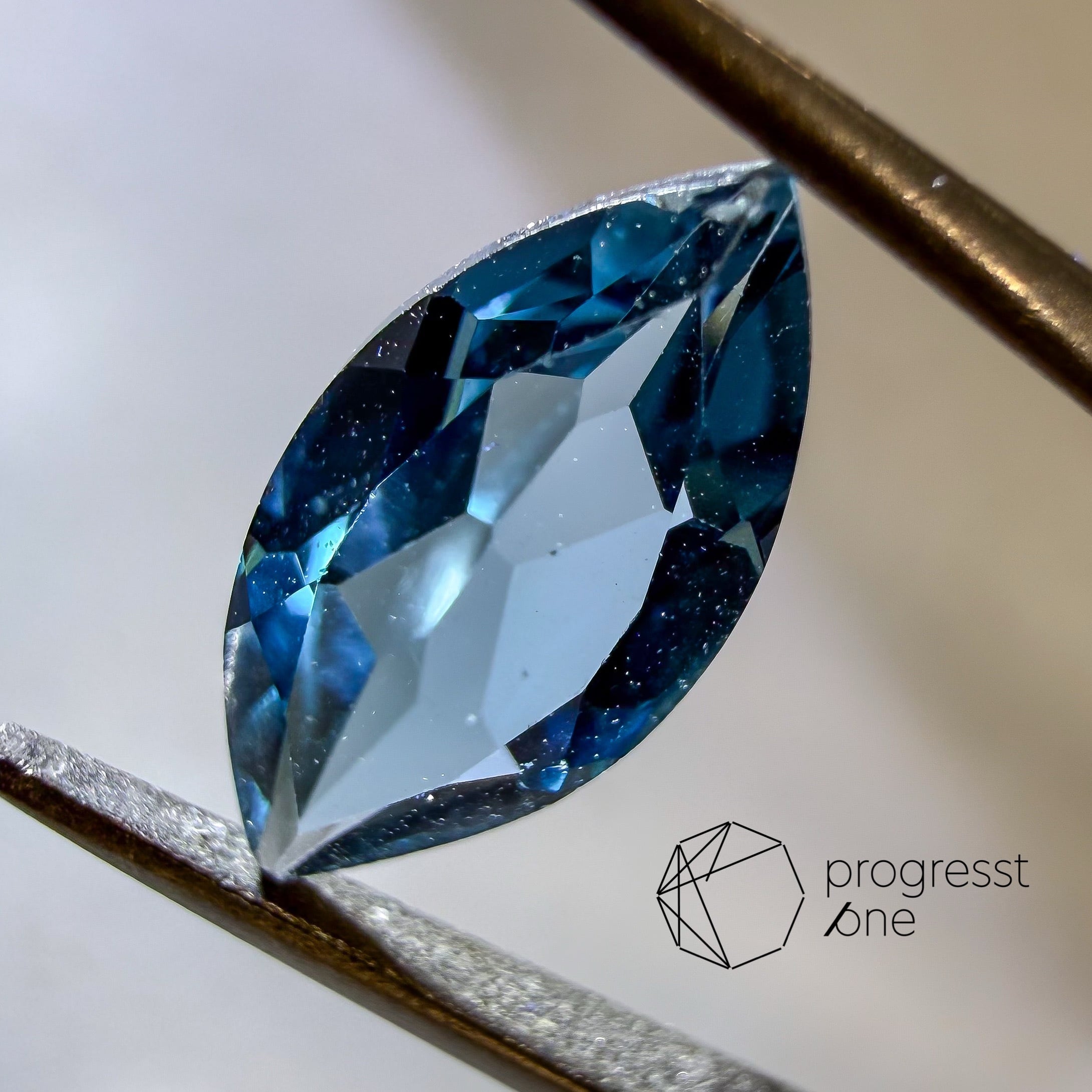ロンドンブルートパーズ2.04ct | progresstone
